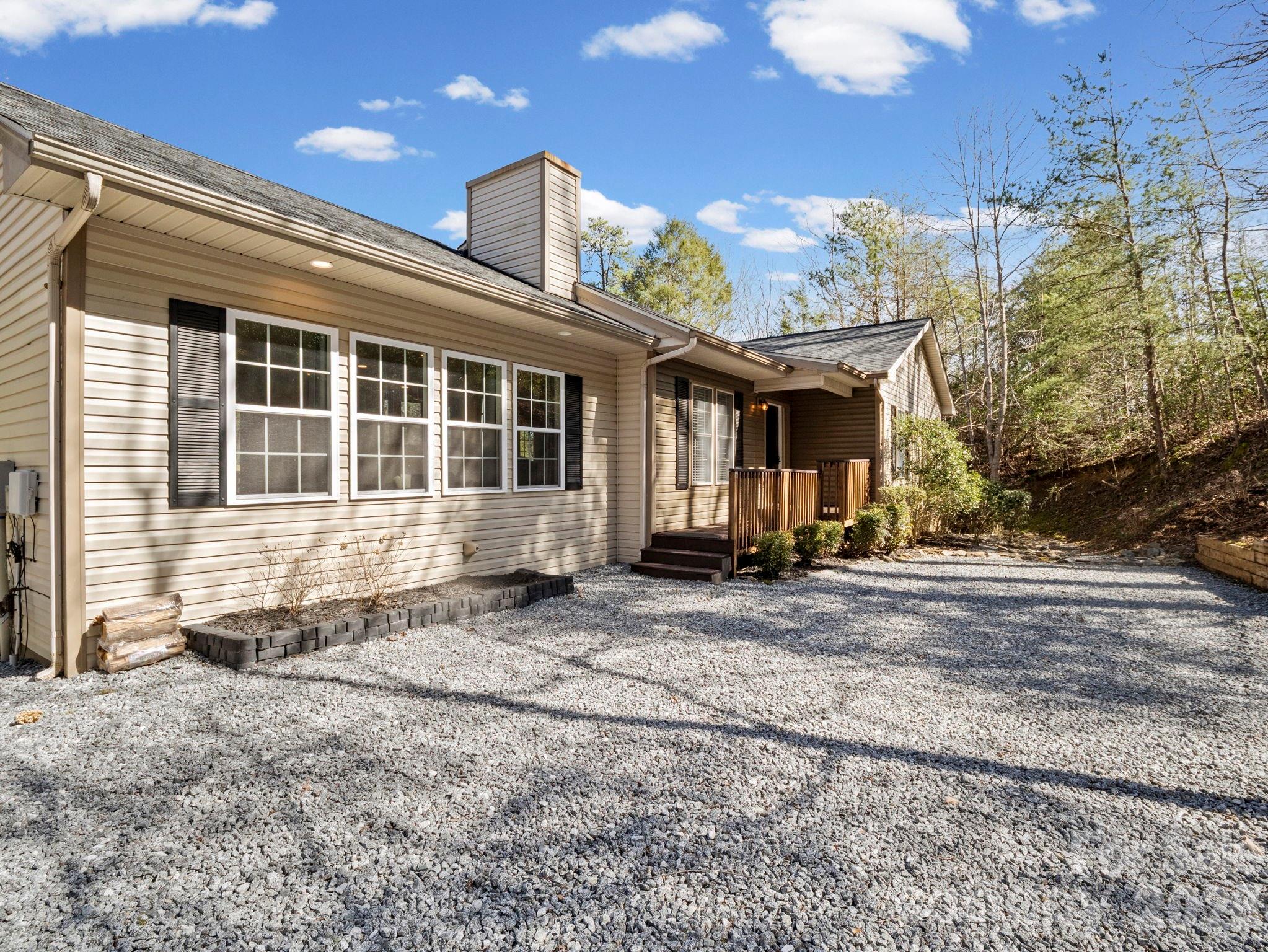 137 Weaver Court — Lake Lure