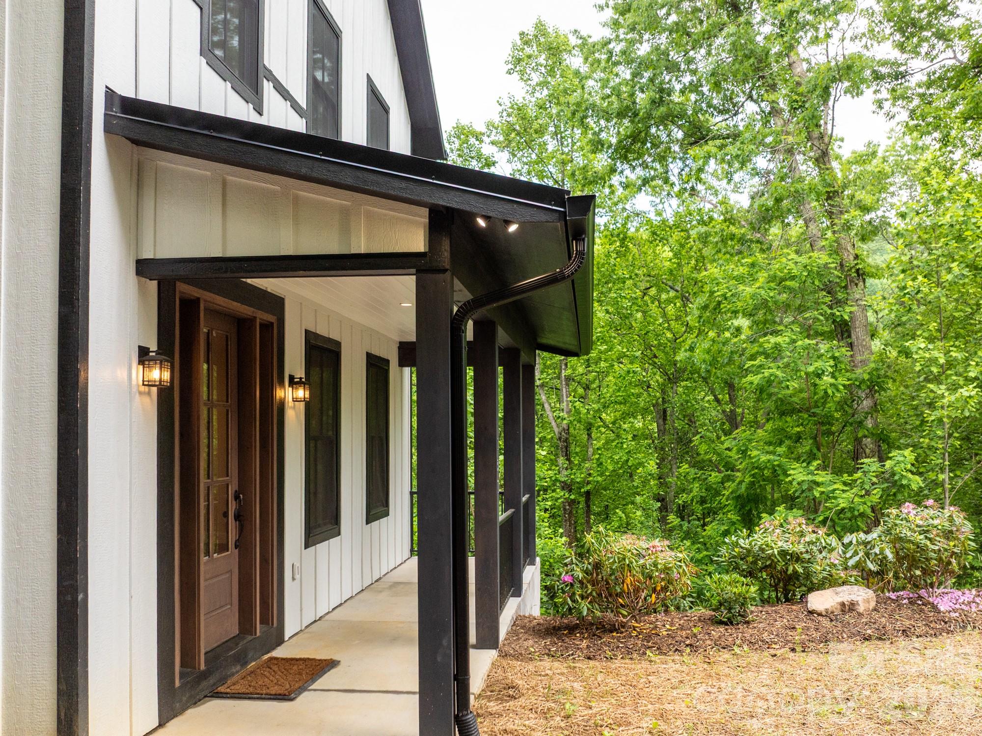 131 Bryce Way — Boone