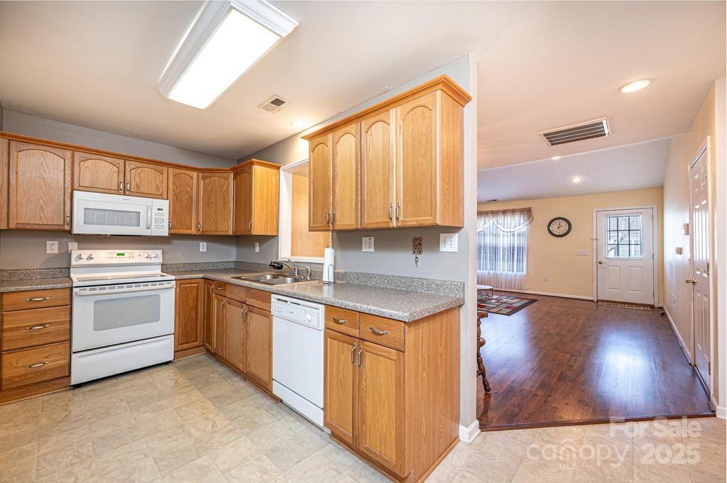 1687 Golden Cedar Lane — Newton