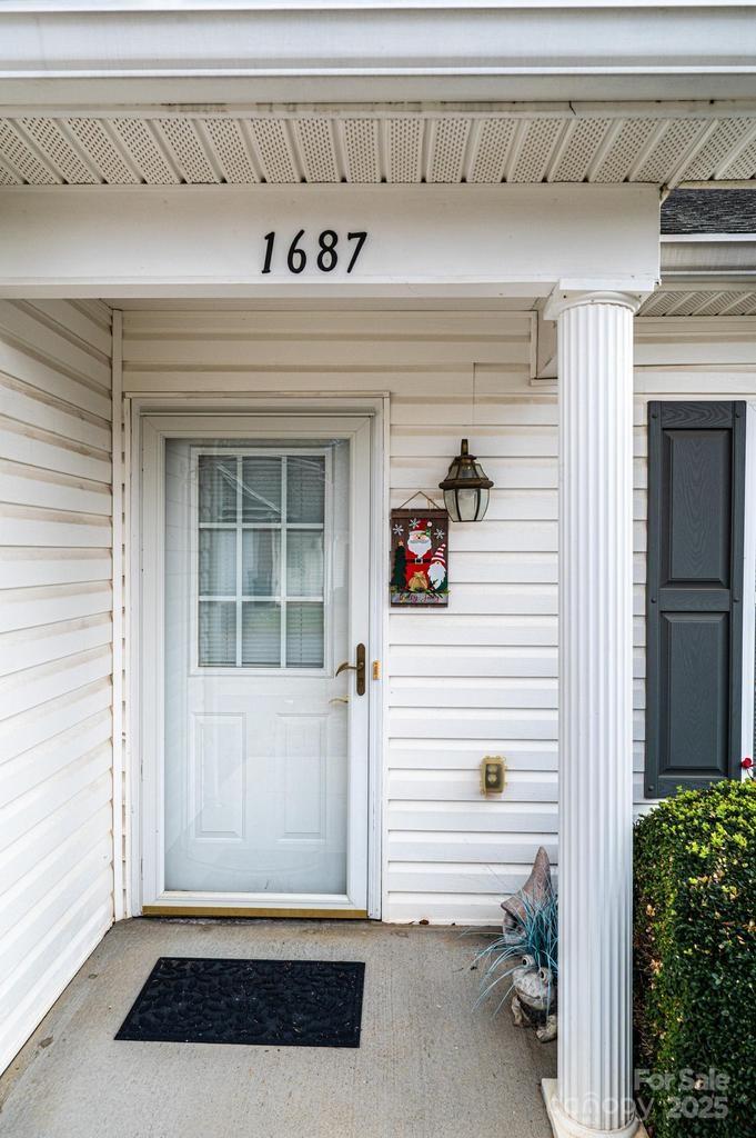 1687 Golden Cedar Lane — Newton