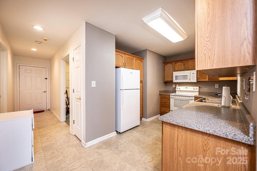 1687 Golden Cedar Lane — Newton