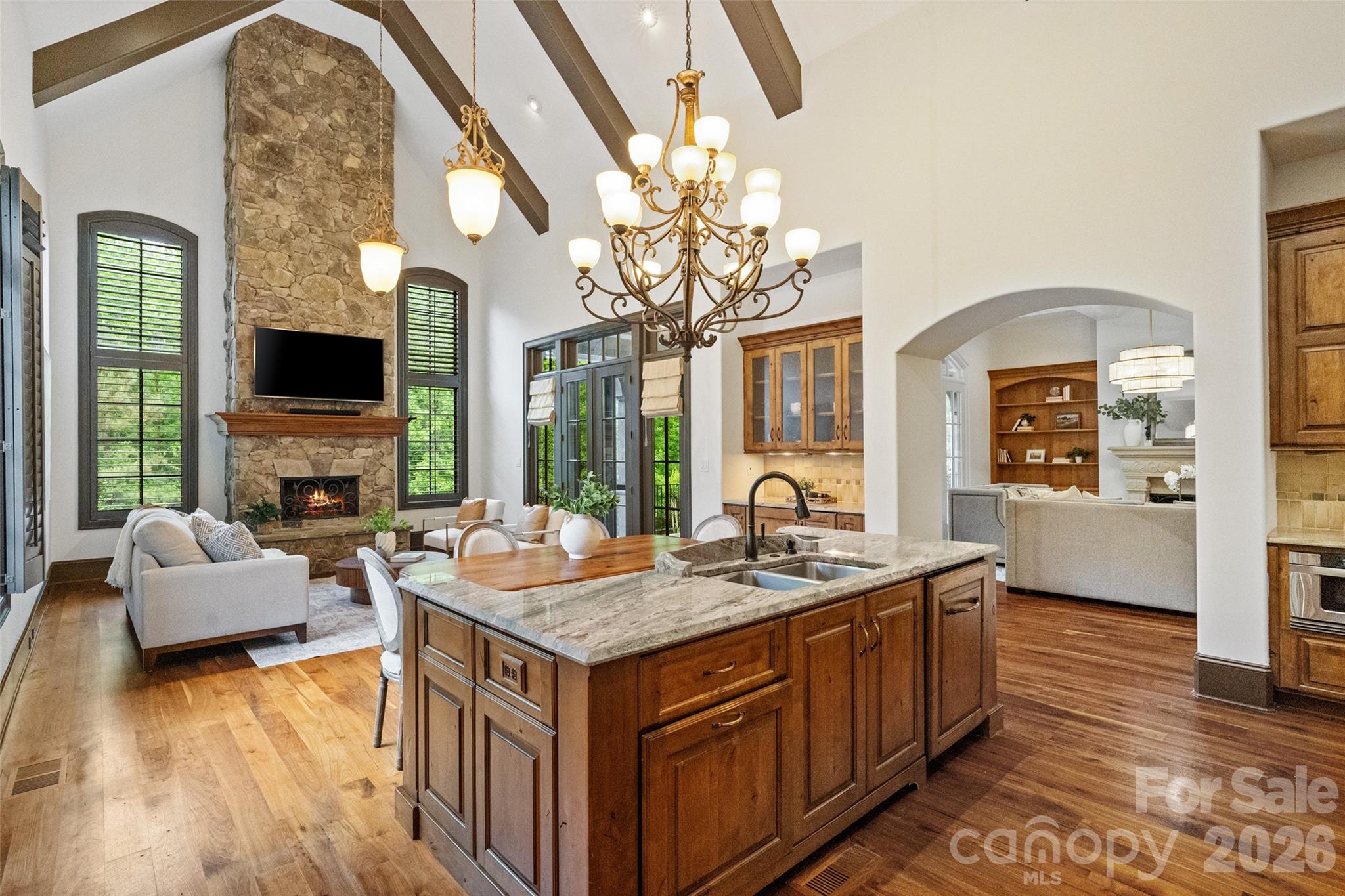 9105 Island Point Road — Charlotte