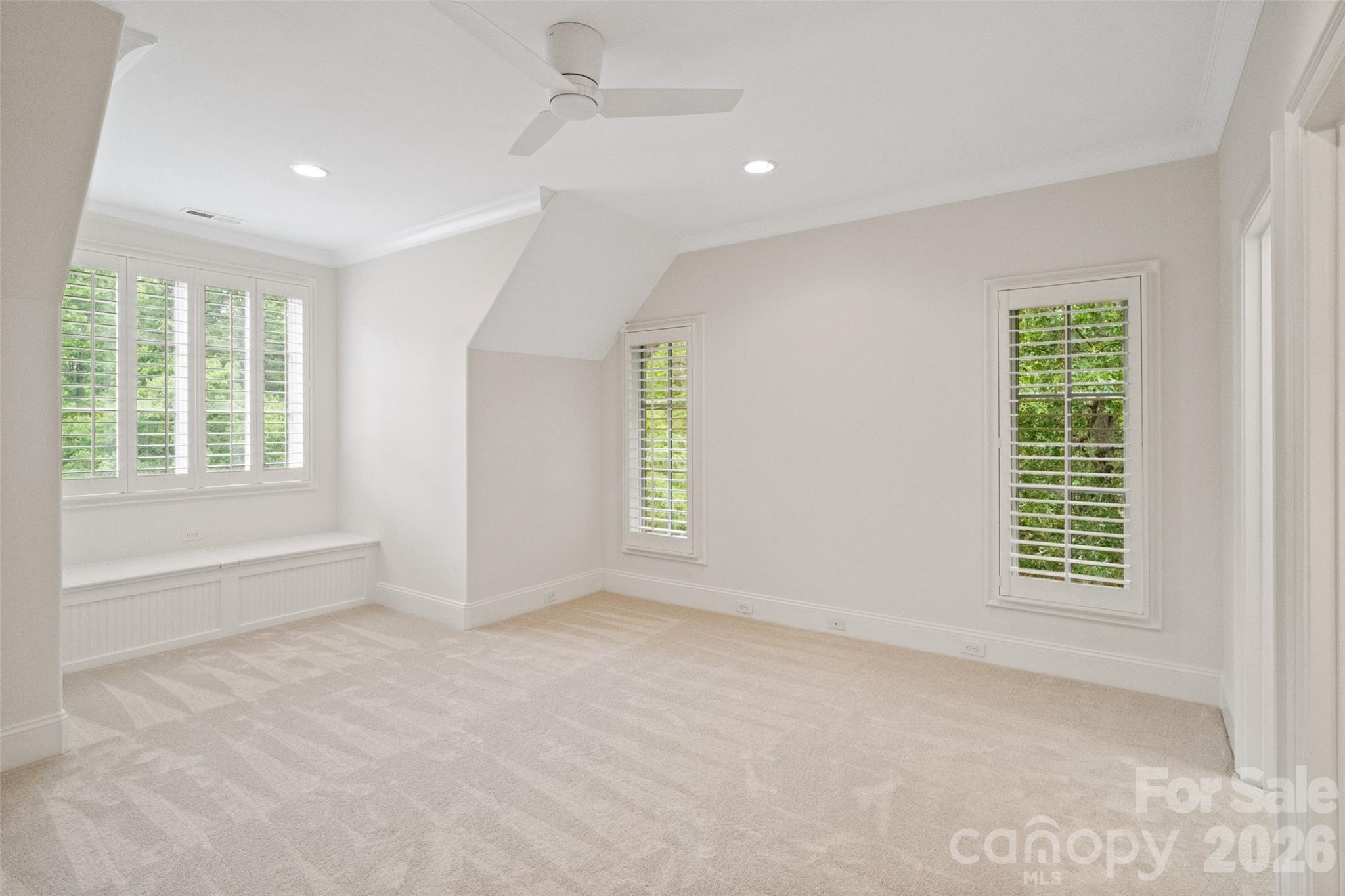 9105 Island Point Road — Charlotte