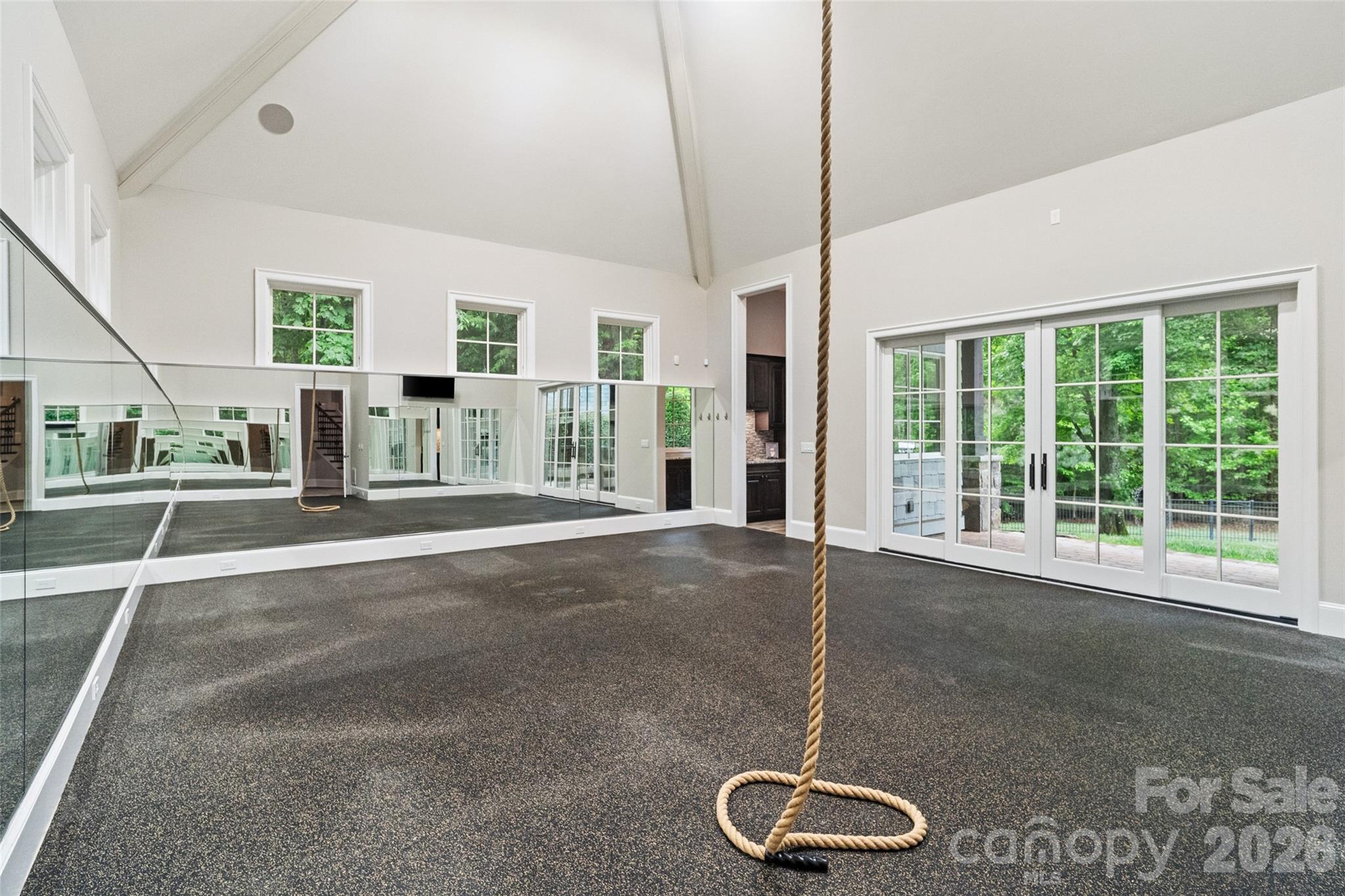 9105 Island Point Road — Charlotte