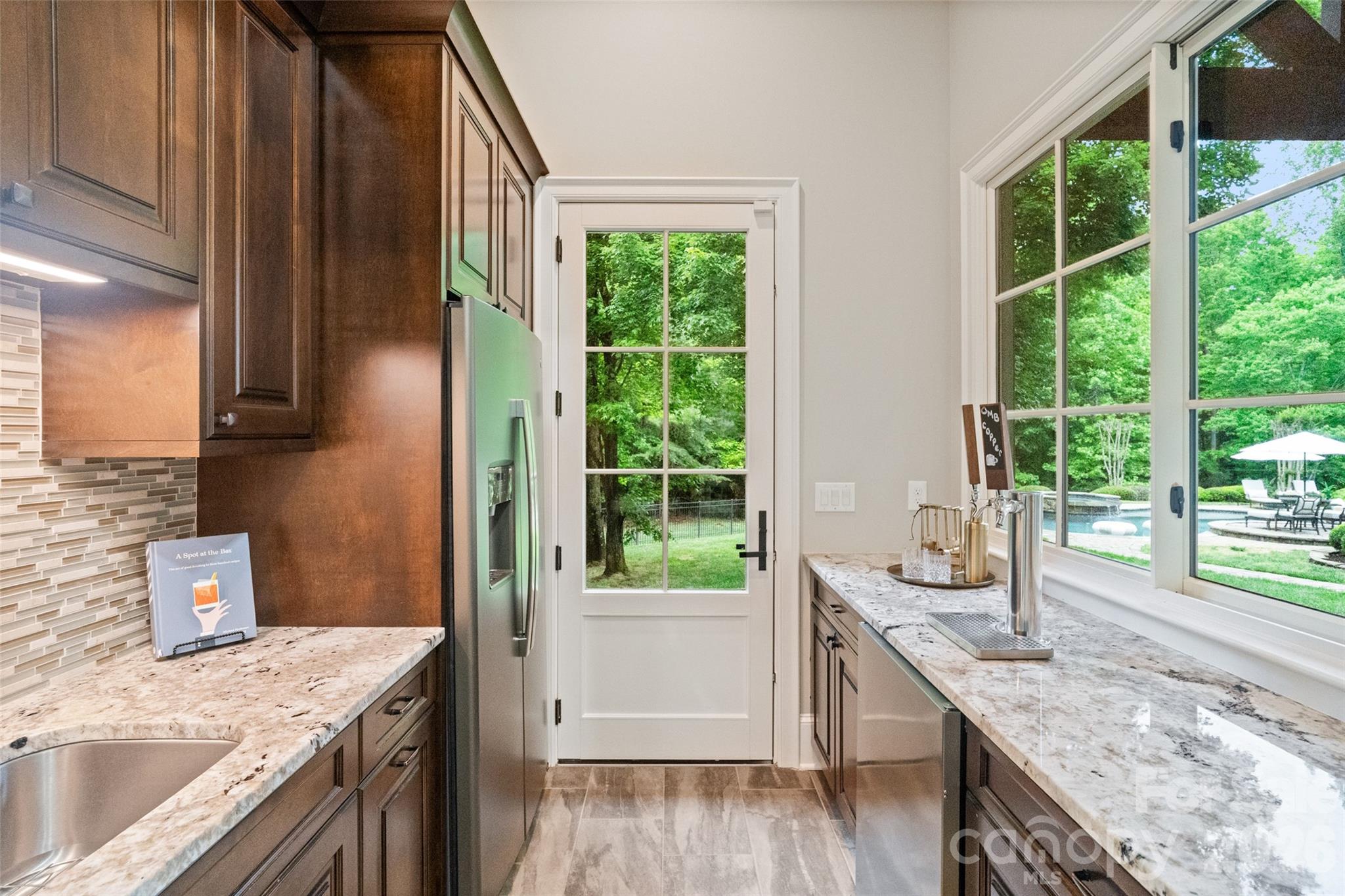 9105 Island Point Road — Charlotte