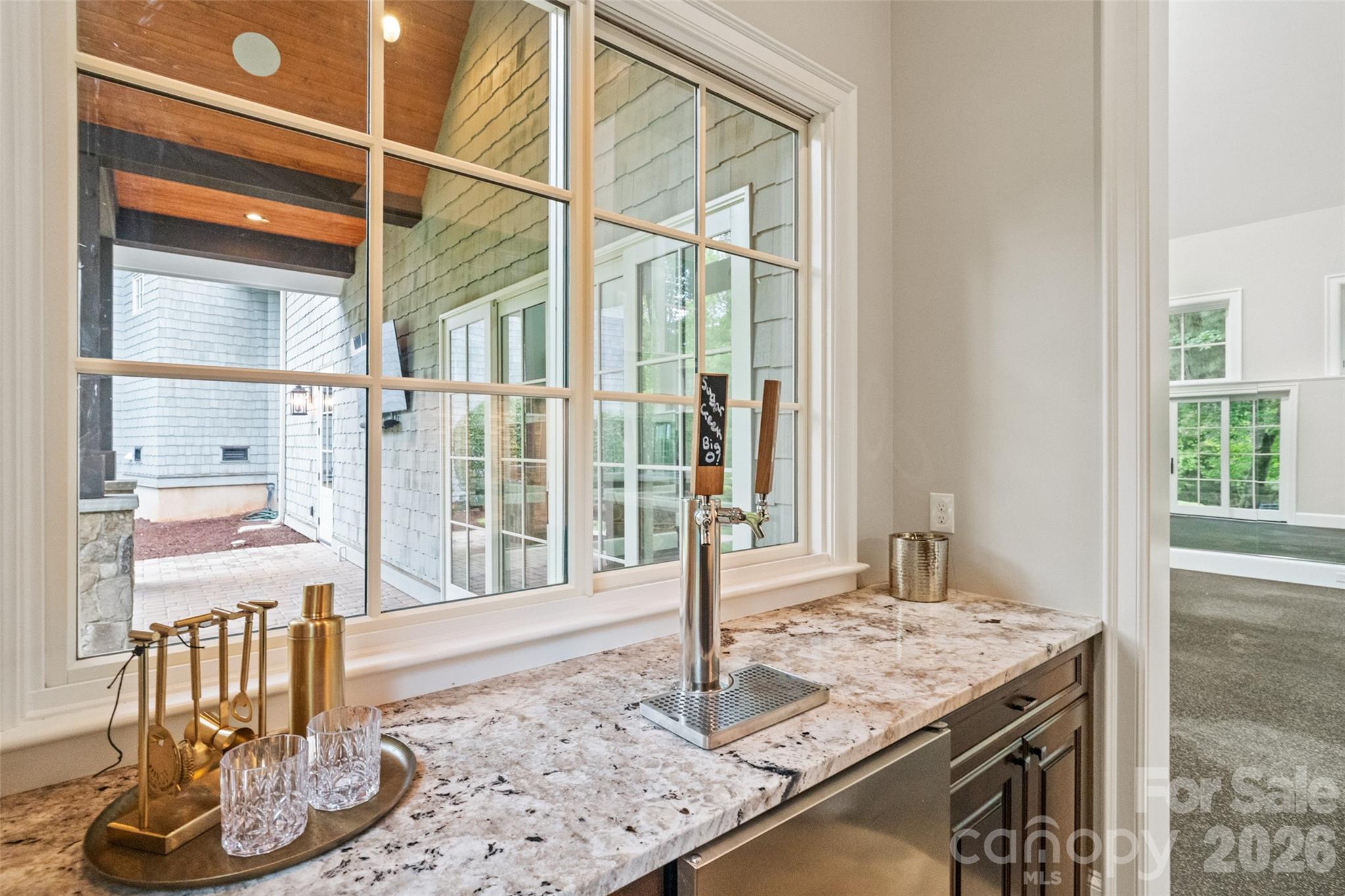 9105 Island Point Road — Charlotte