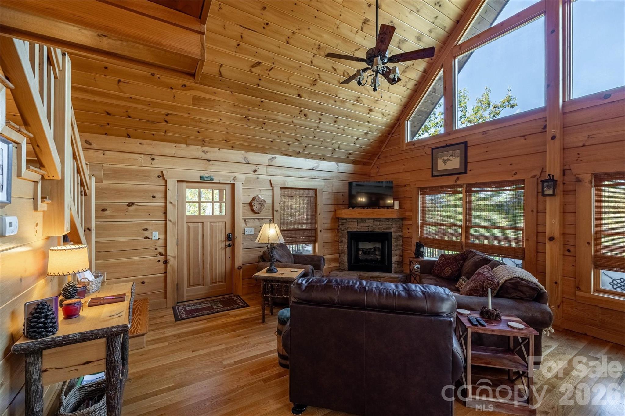 1143 Grandview Peaks Drive — Nebo