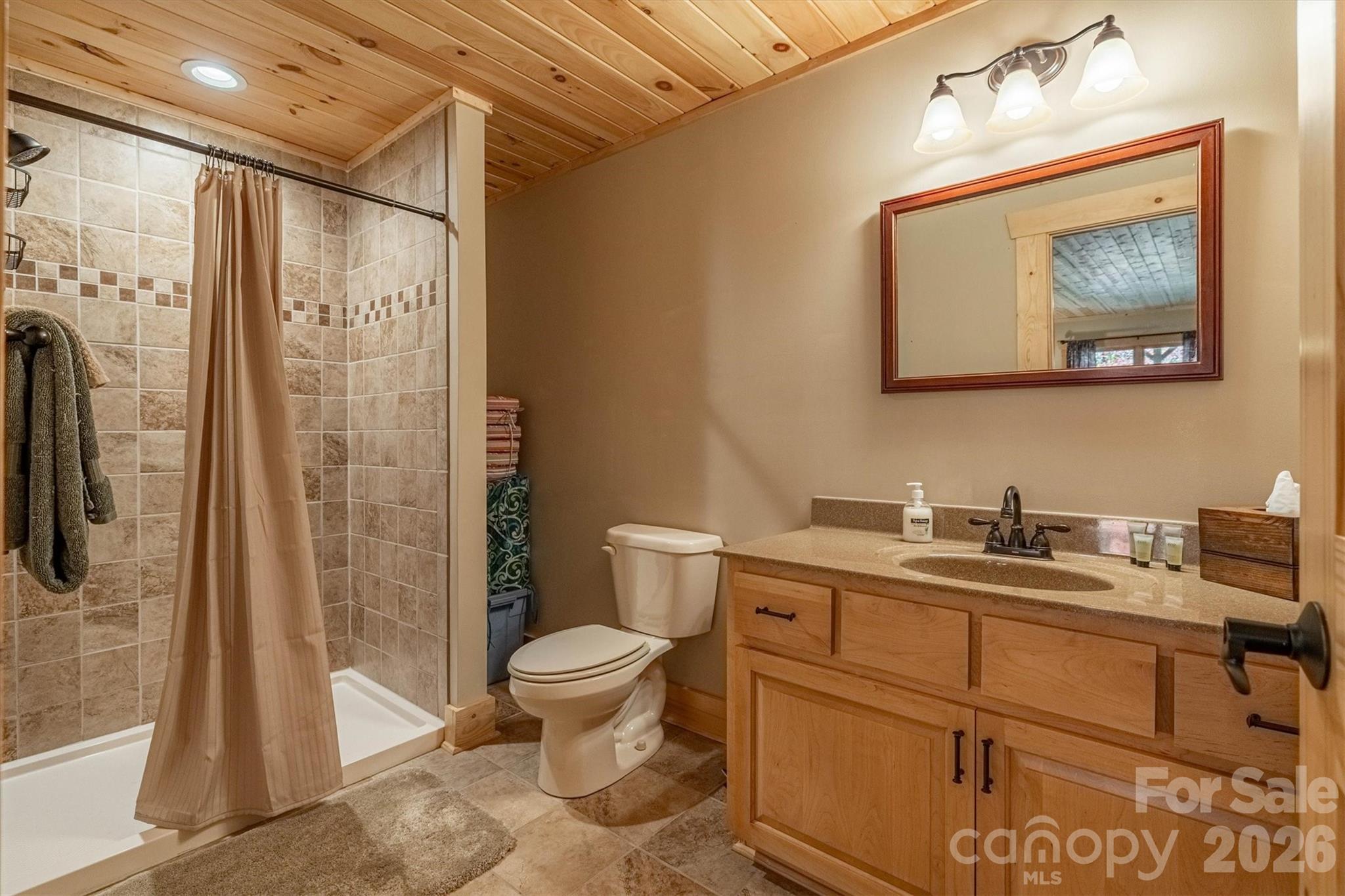 1143 Grandview Peaks Drive — Nebo