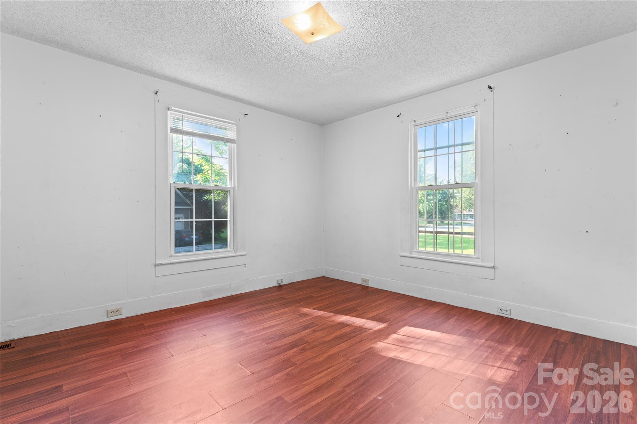317 Campus Street — Charlotte