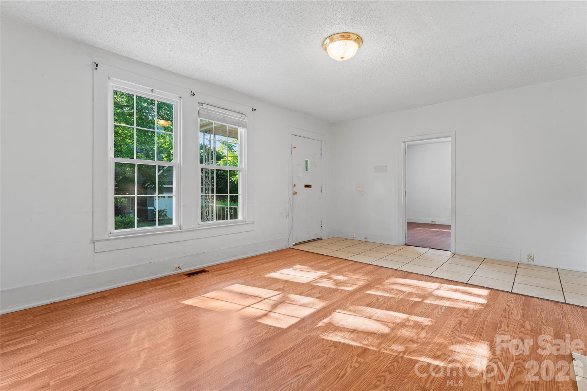 317 Campus Street — Charlotte