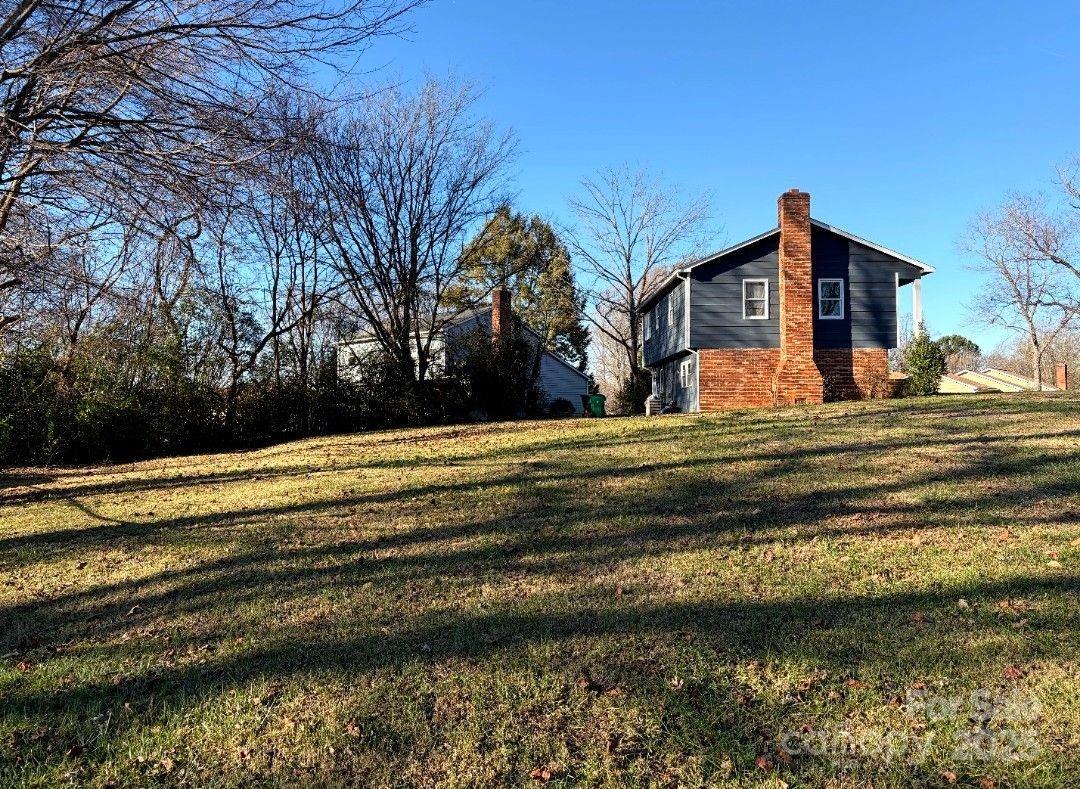 5601 Beaconsfield Road #30 — Charlotte