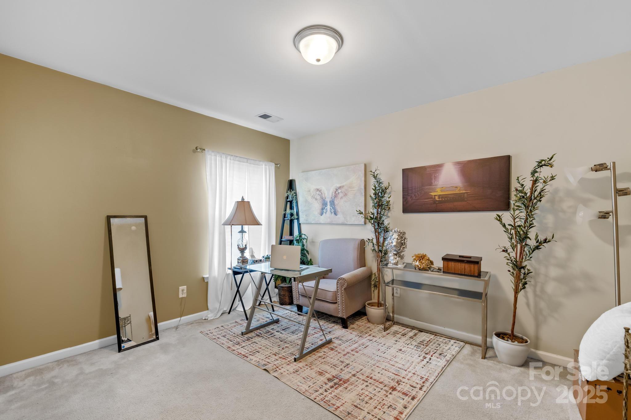 4124 Houldsworth Drive — Charlotte