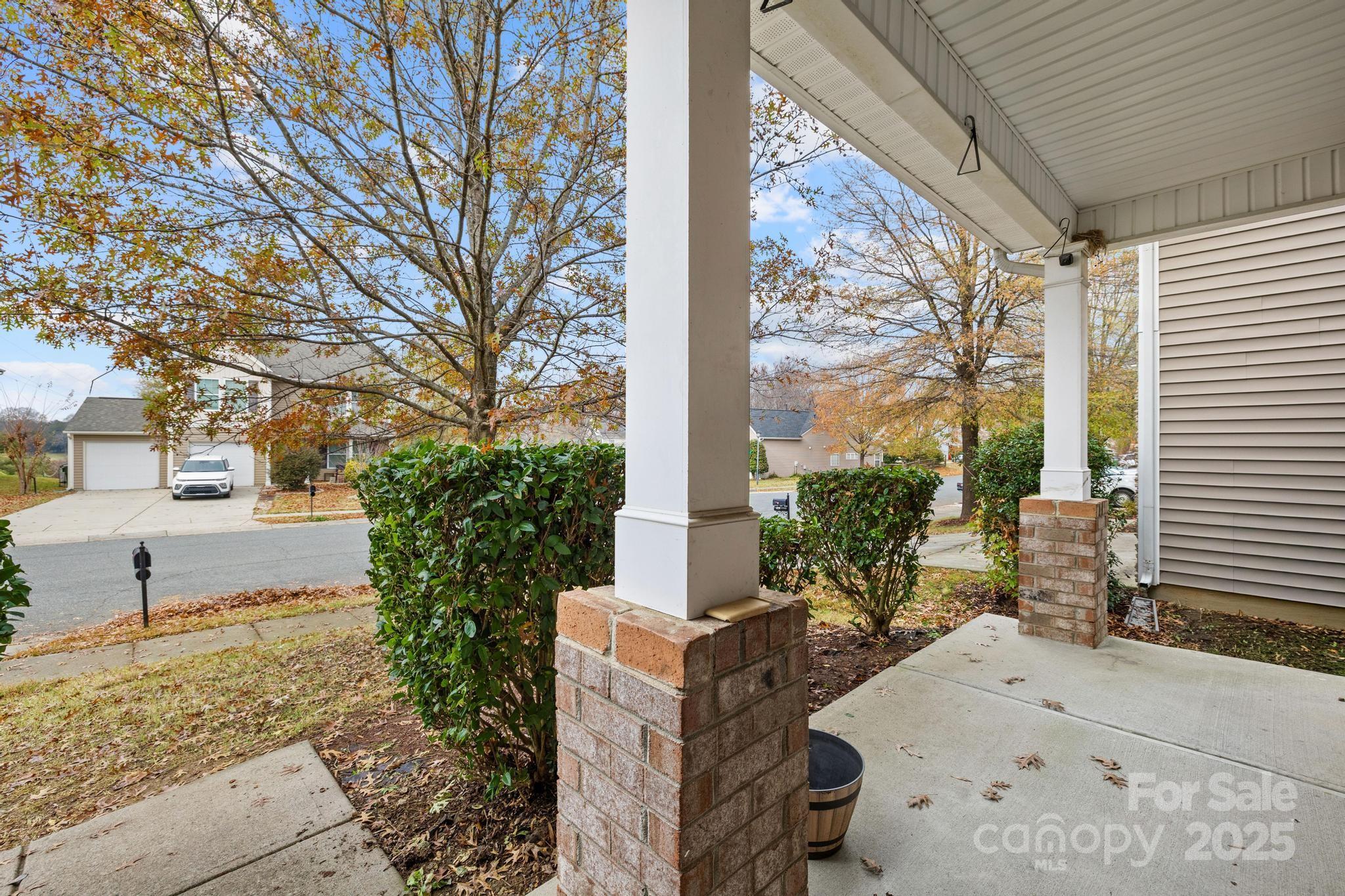 4124 Houldsworth Drive — Charlotte