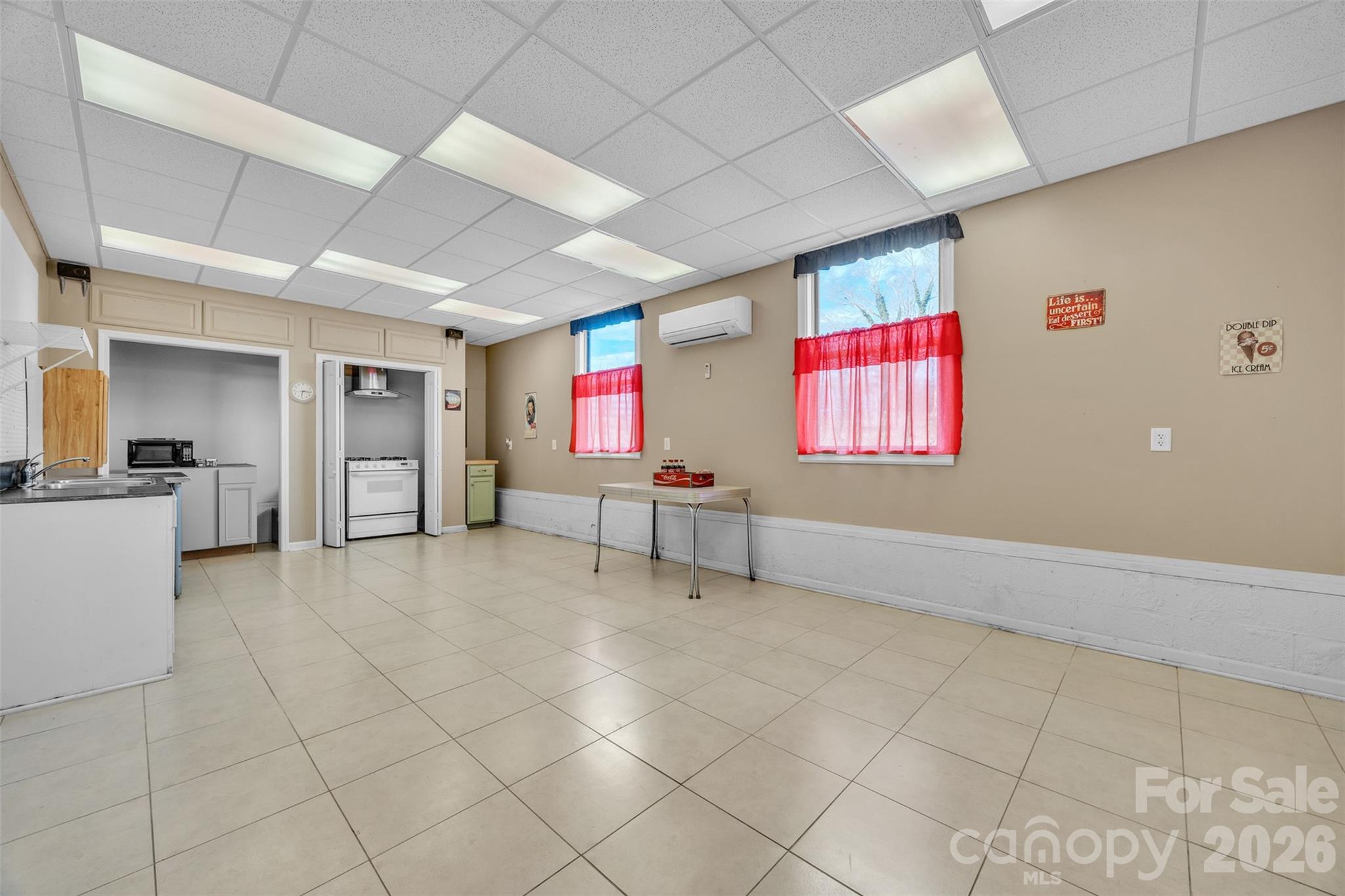 280 Forest Acres Lane — Taylorsville