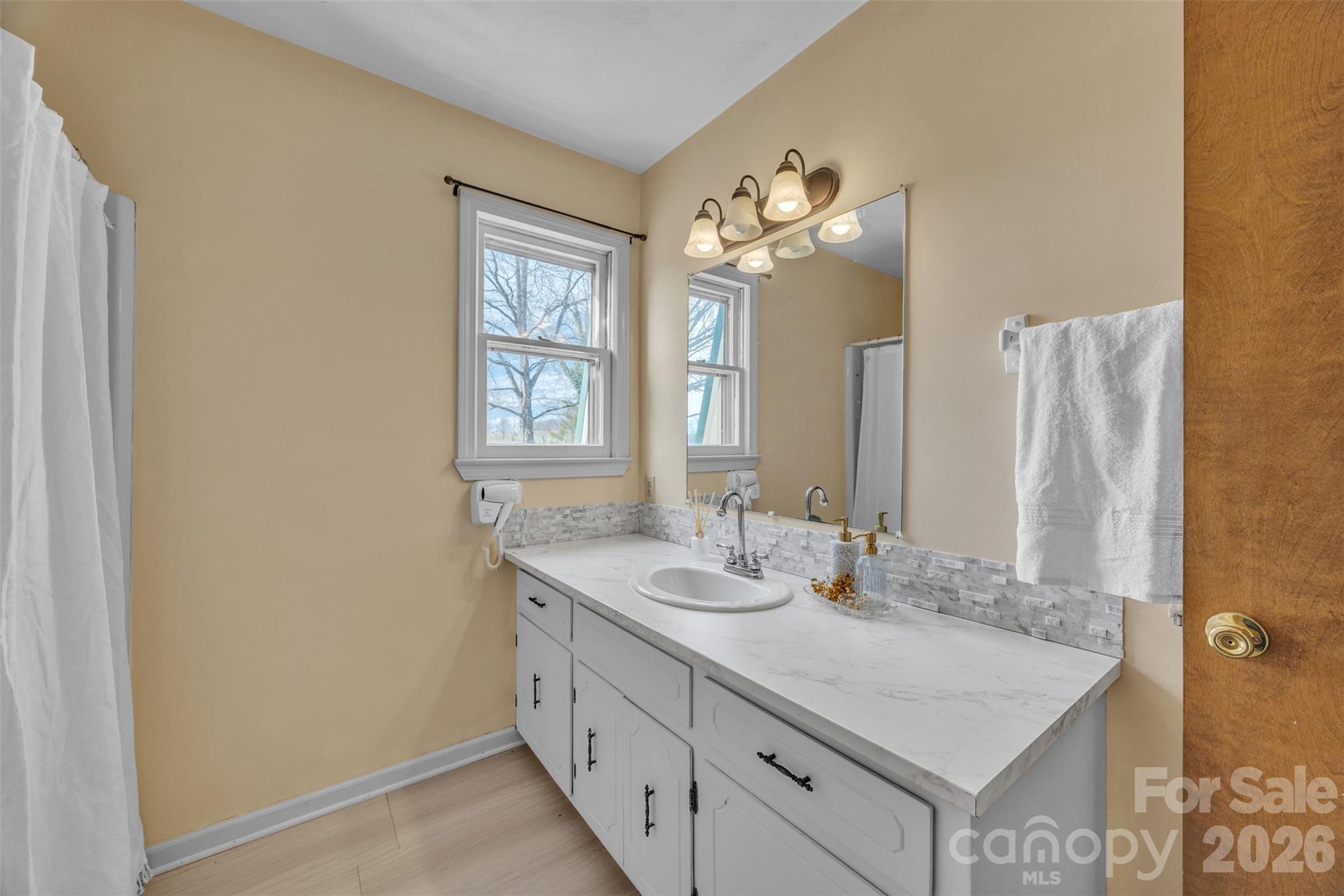 280 Forest Acres Lane — Taylorsville