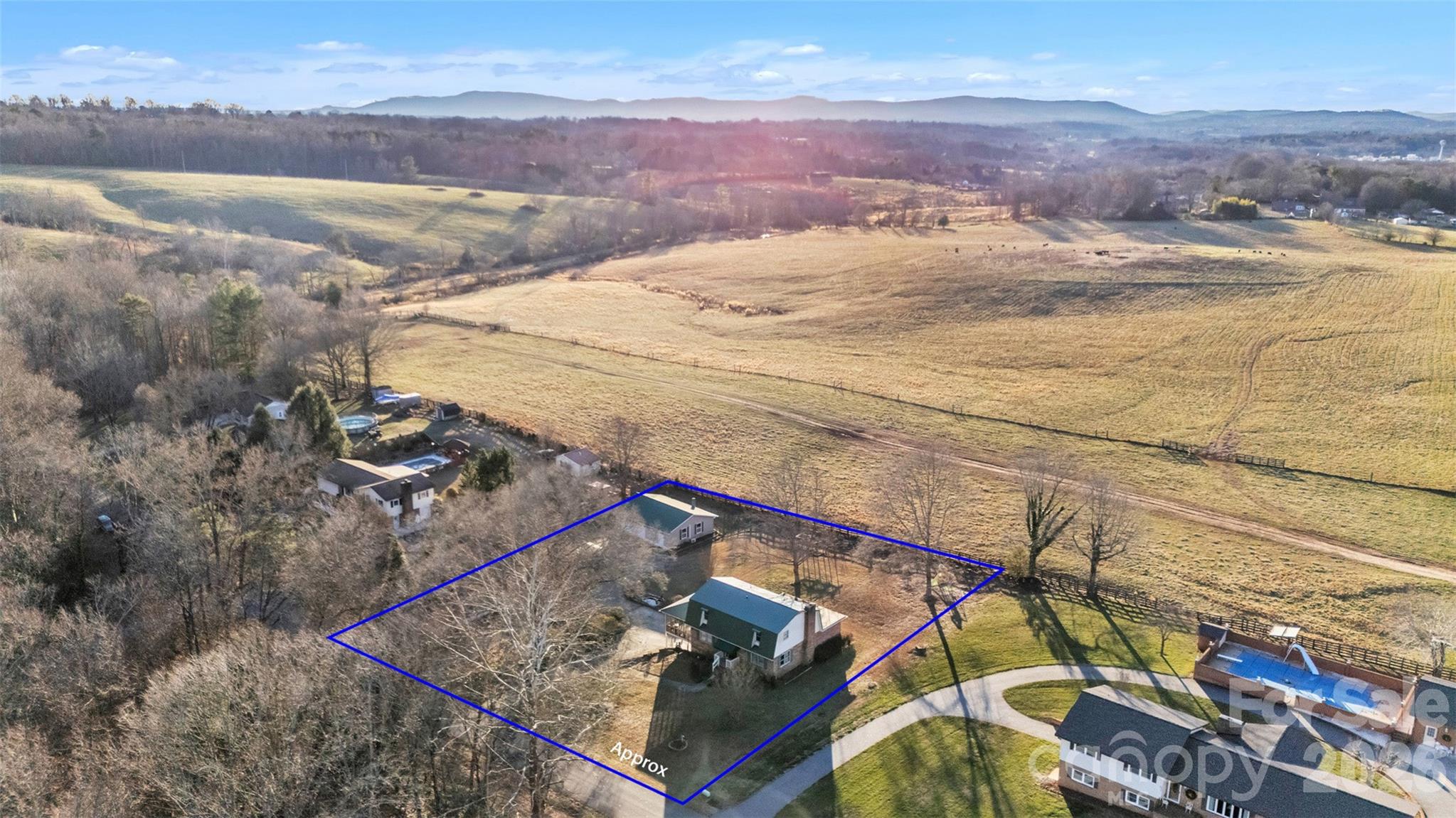 280 Forest Acres Lane — Taylorsville