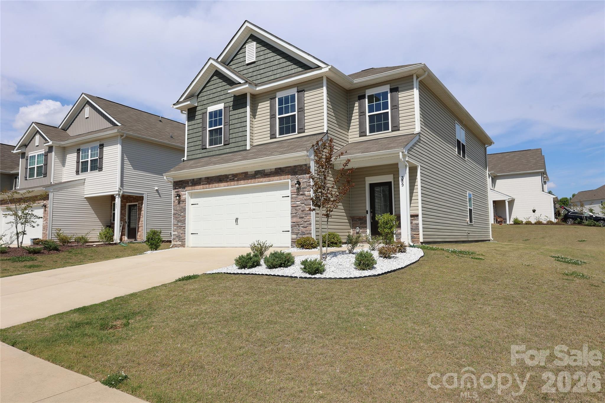 339 Kennerly Center Drive — Mooresville