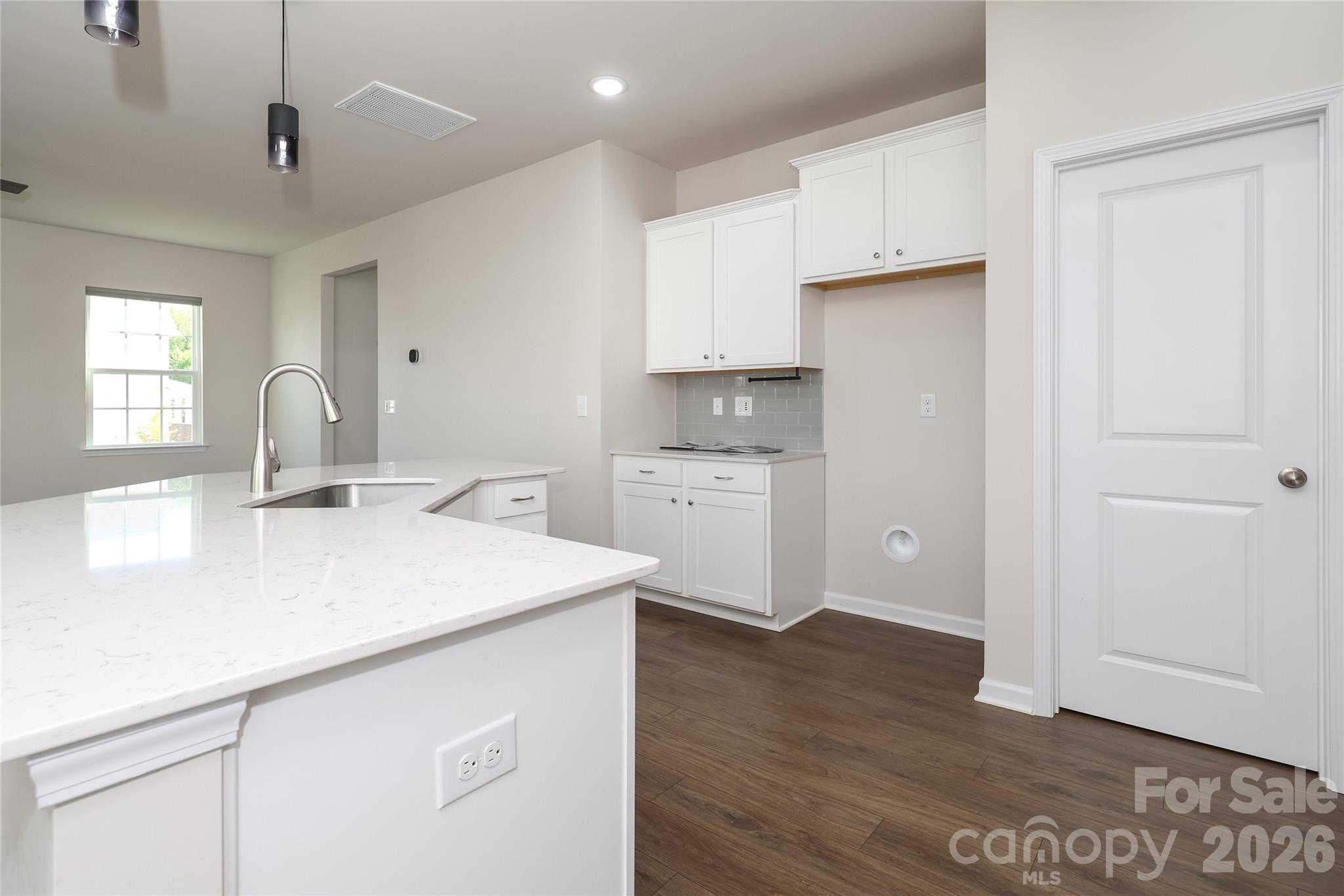 339 Kennerly Center Drive — Mooresville