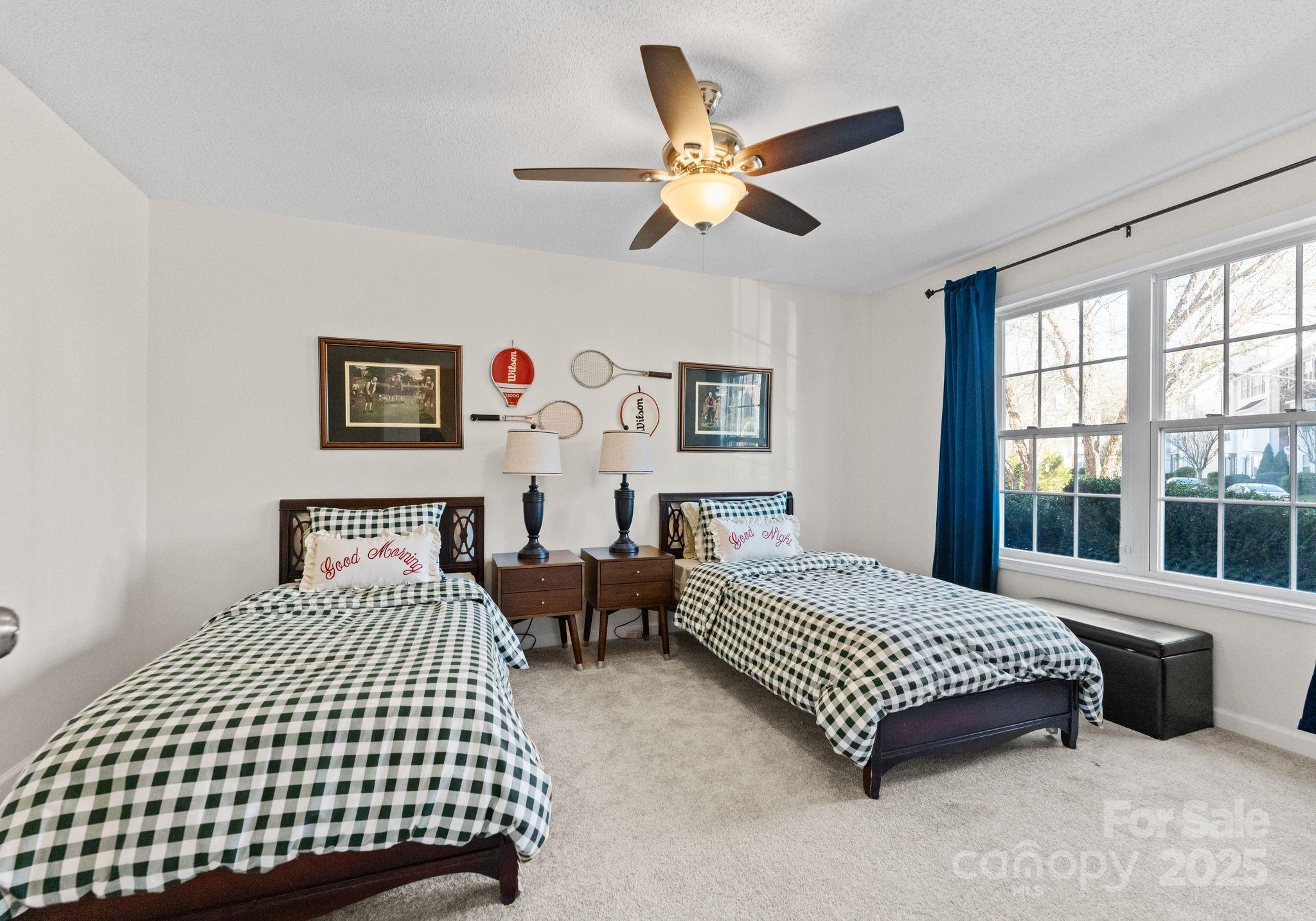 9930 Treeside Lane — Matthews