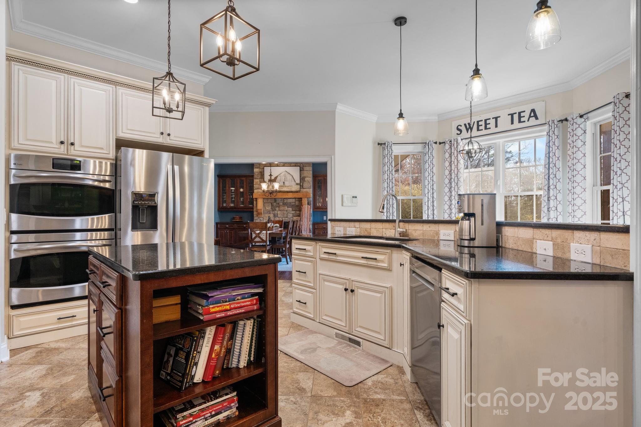 1330 Blacksnake Road — Stanley
