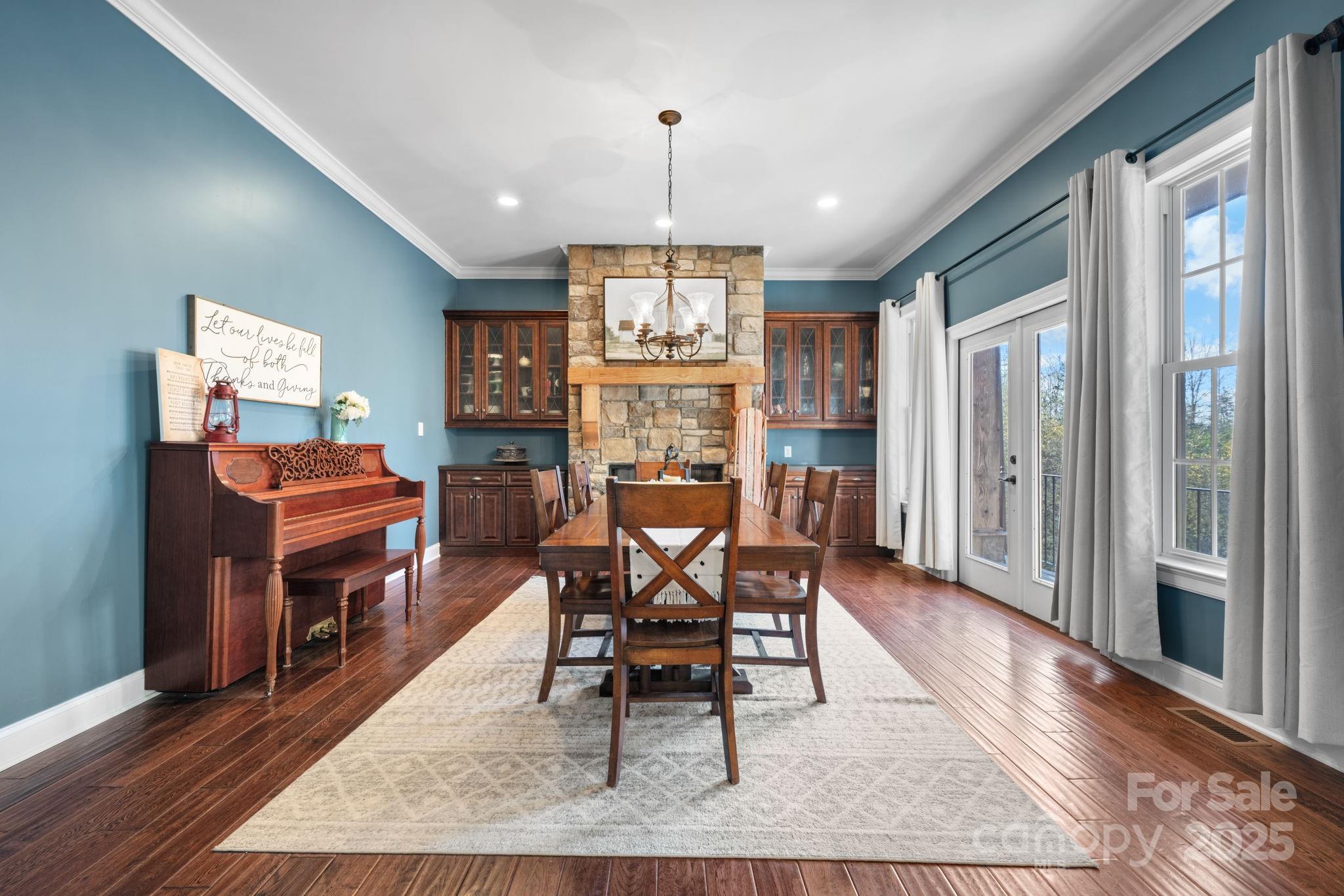 1330 Blacksnake Road — Stanley