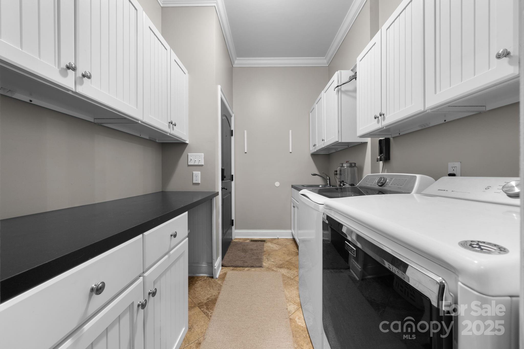 1330 Blacksnake Road — Stanley