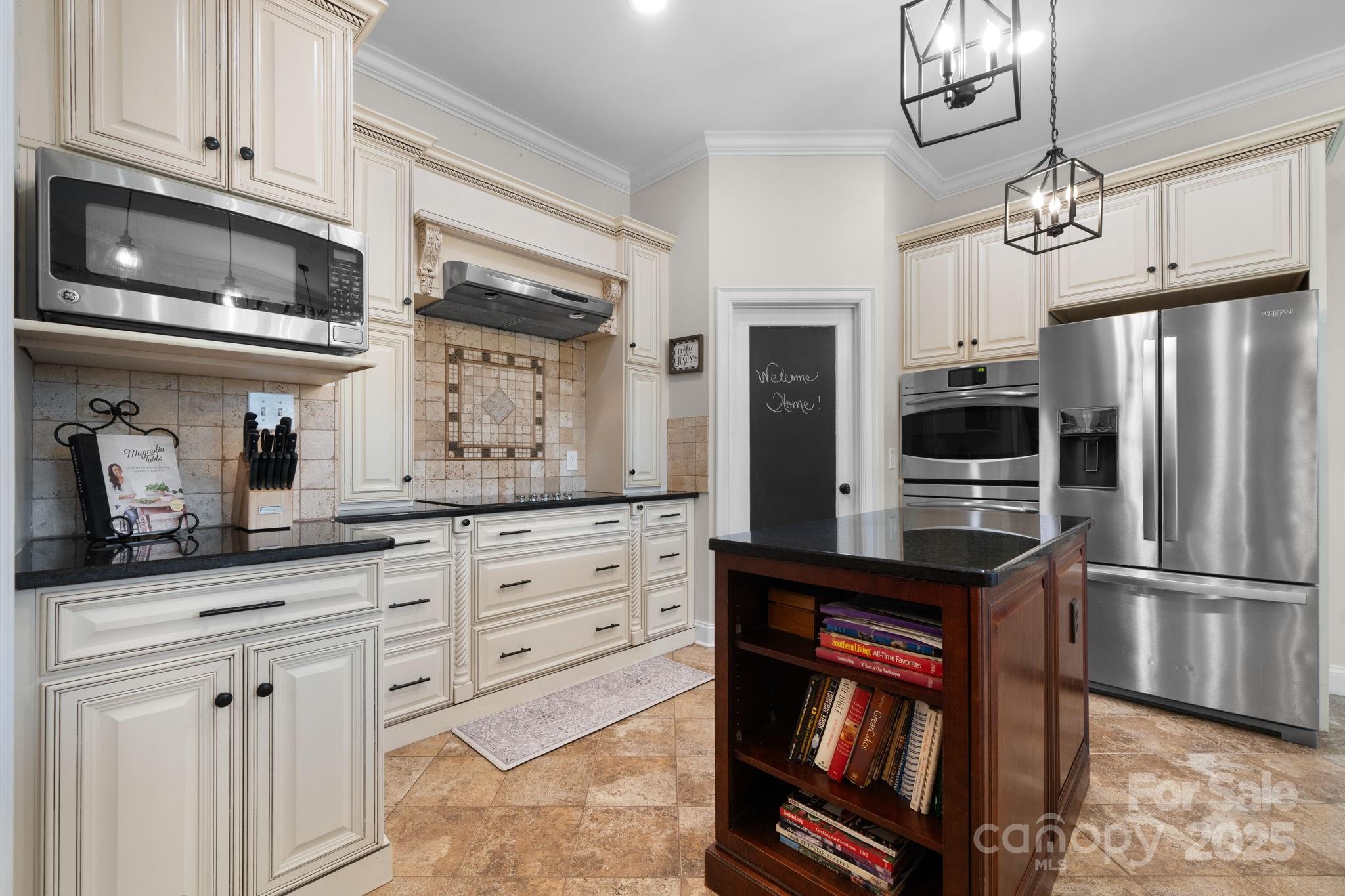 1330 Blacksnake Road — Stanley