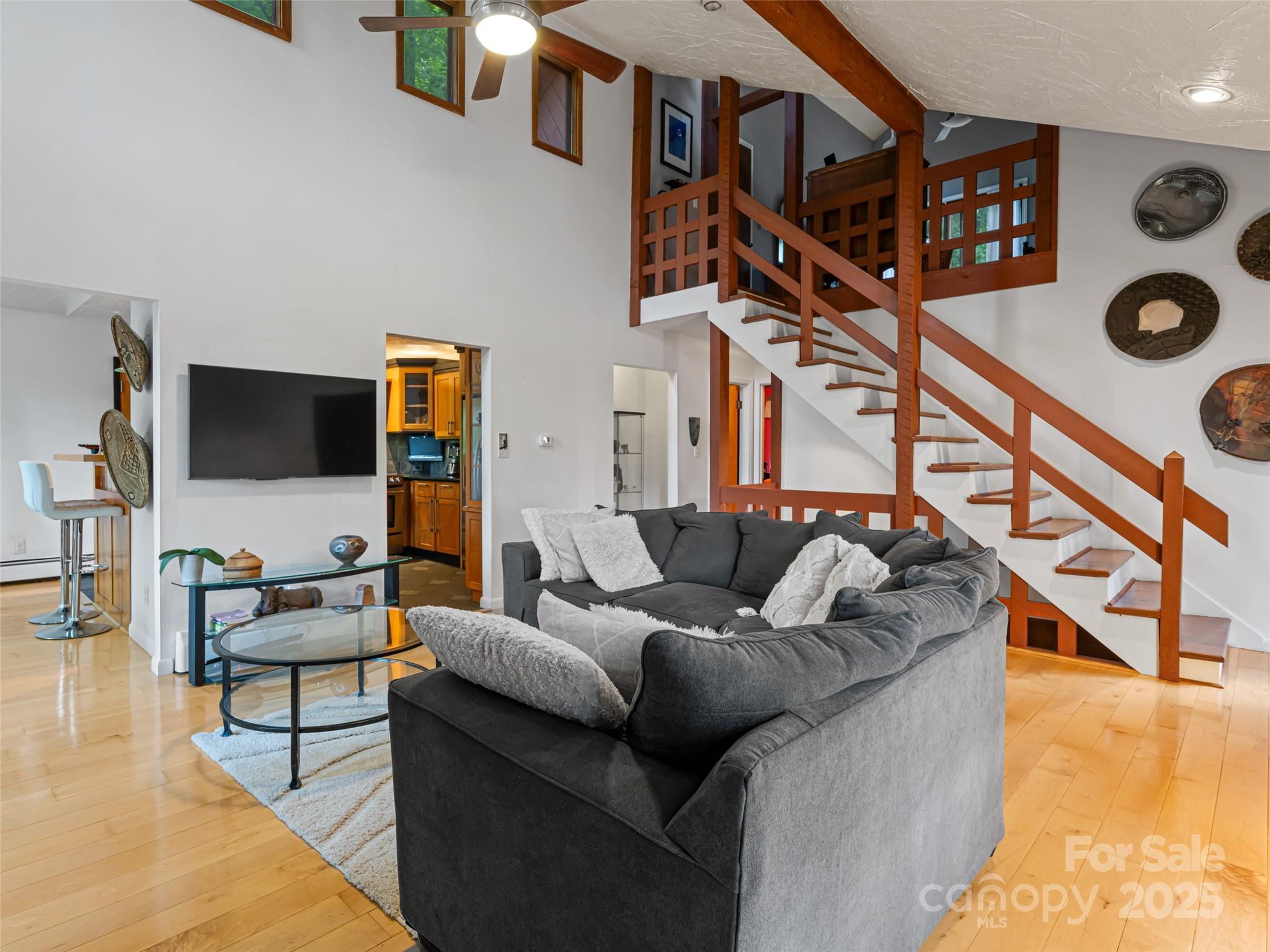 193 Rhododendron Drive — Arden