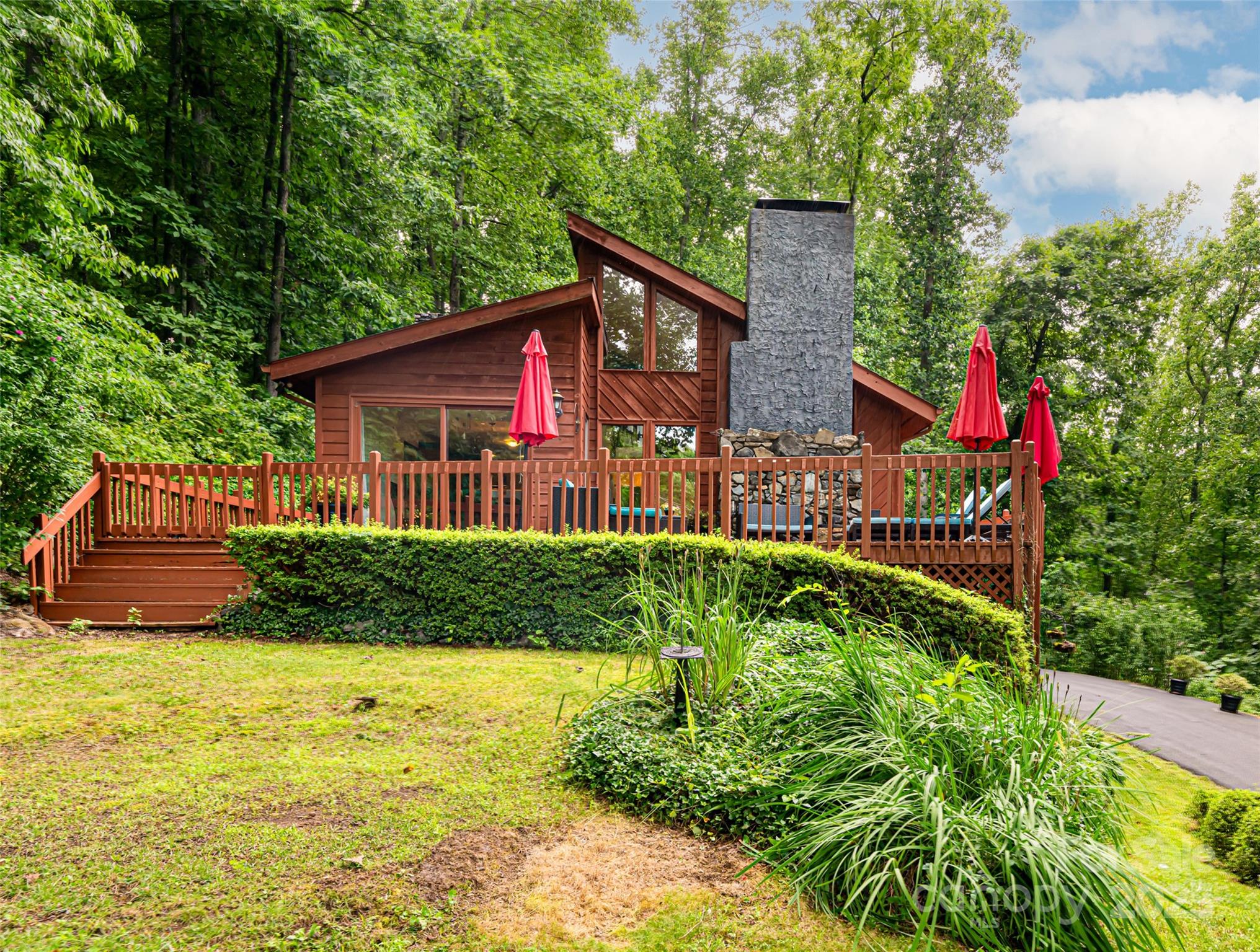 193 Rhododendron Drive — Arden