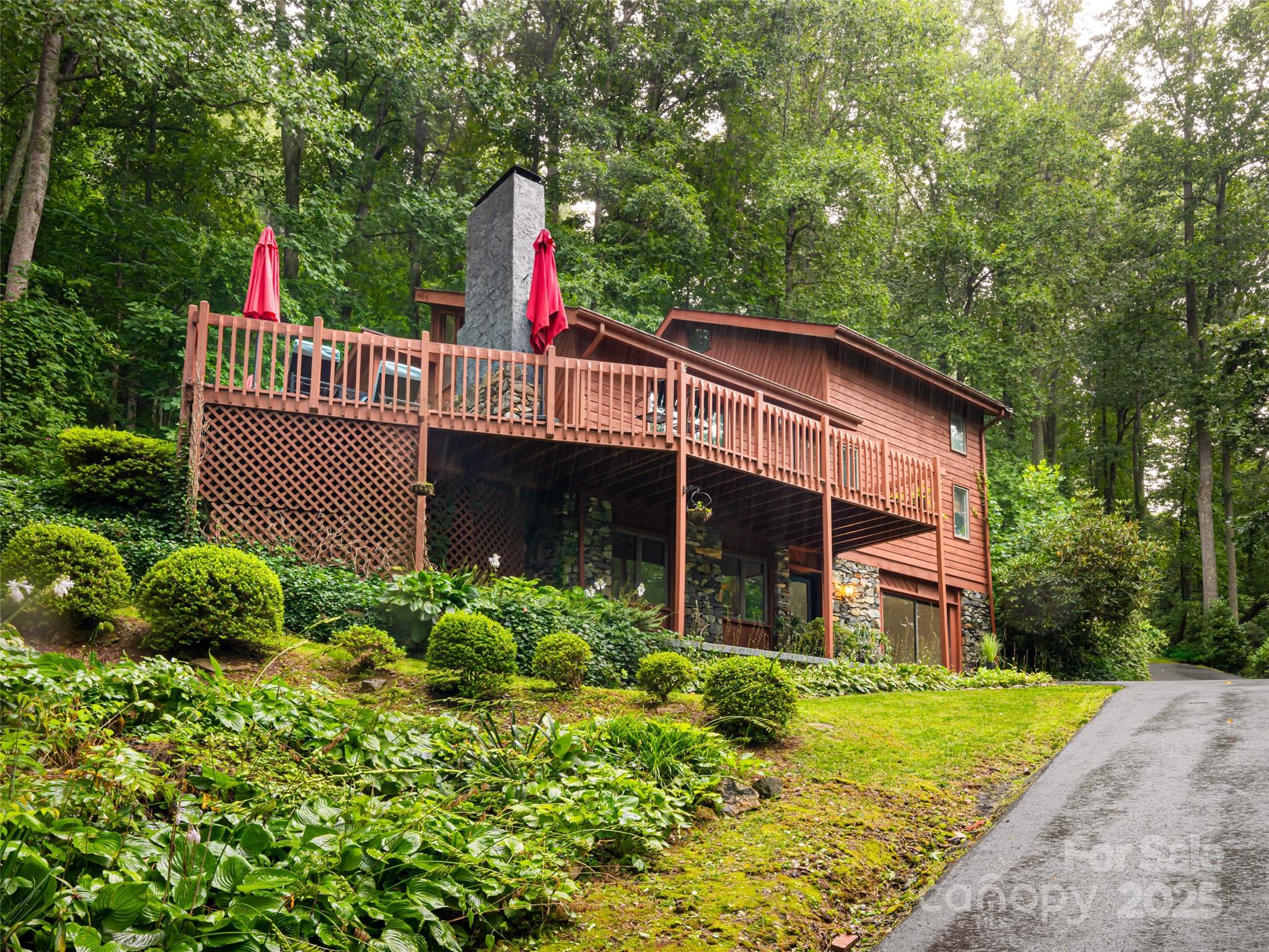 193 Rhododendron Drive — Arden