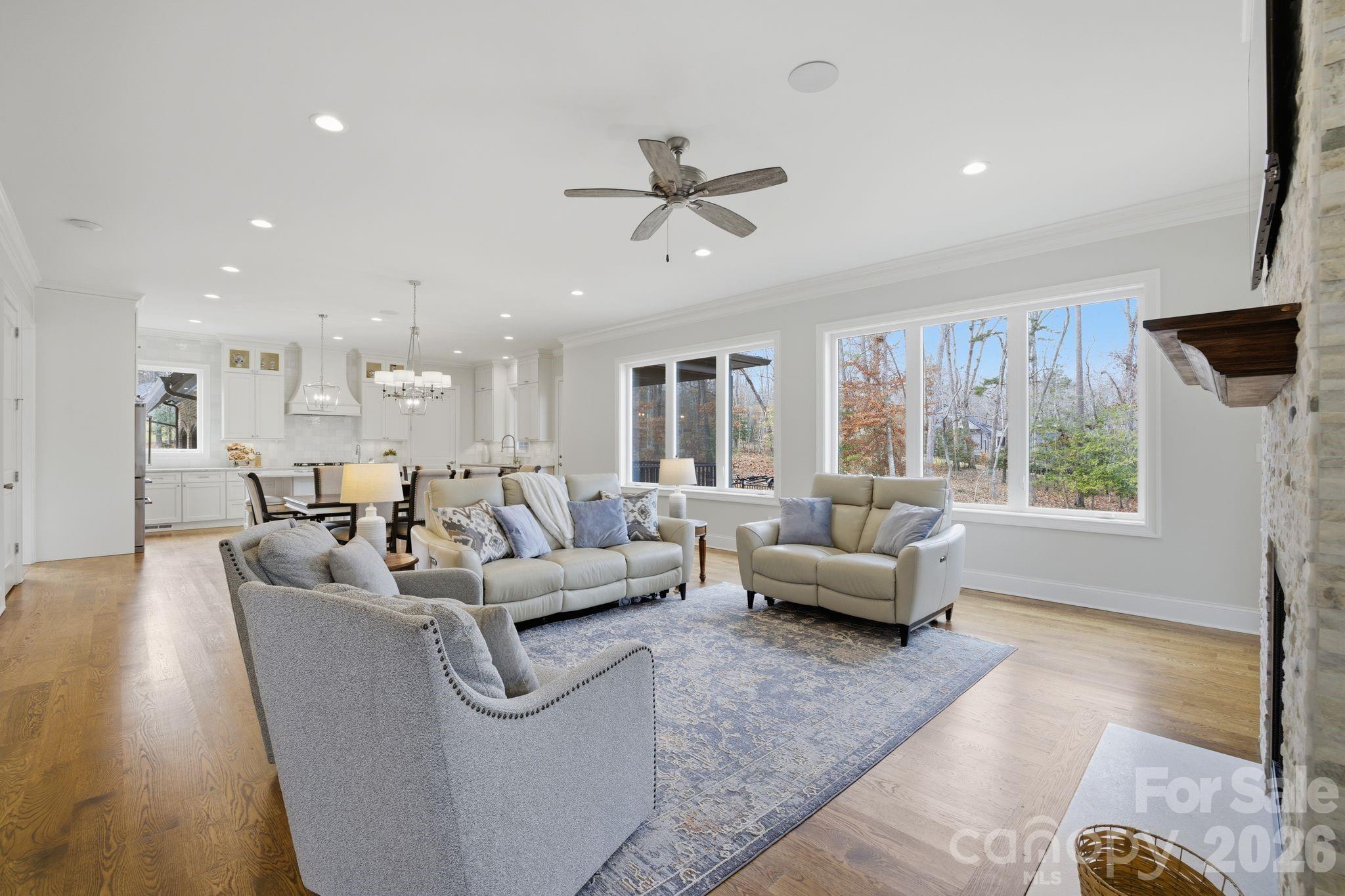 875 Starboard Reach None — Lexington