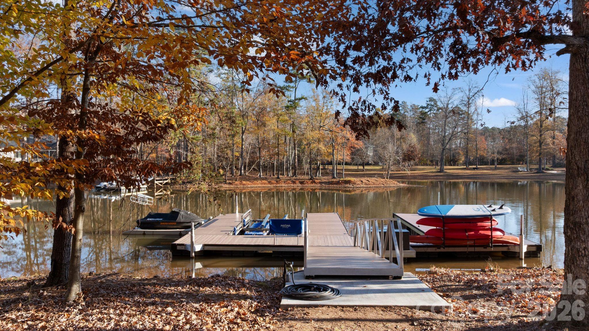 875 Starboard Reach None — Lexington