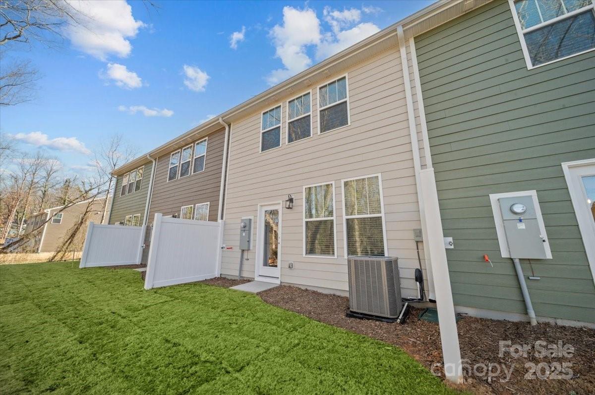 35 Moon Haven Way — Arden