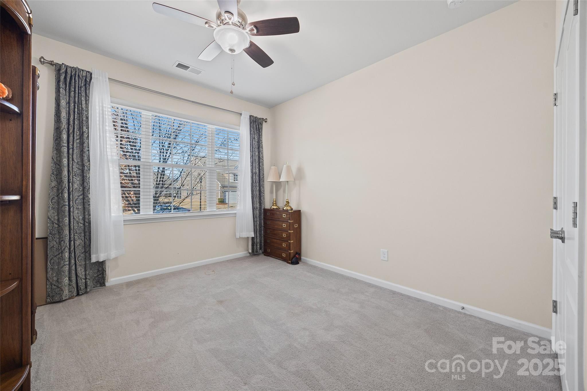 1609 Tranquility Boulevard — Lancaster