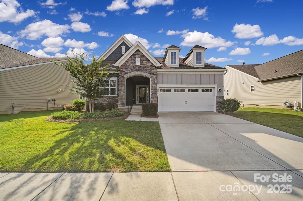 1609 Tranquility Boulevard — Lancaster