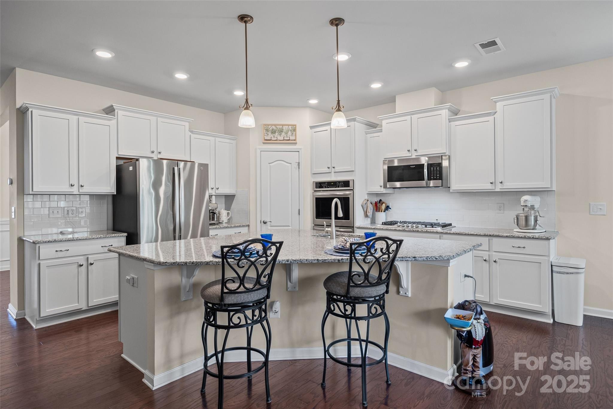 1609 Tranquility Boulevard — Lancaster