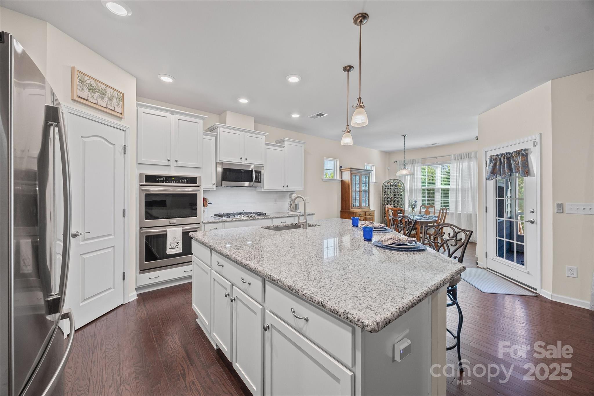 1609 Tranquility Boulevard — Lancaster