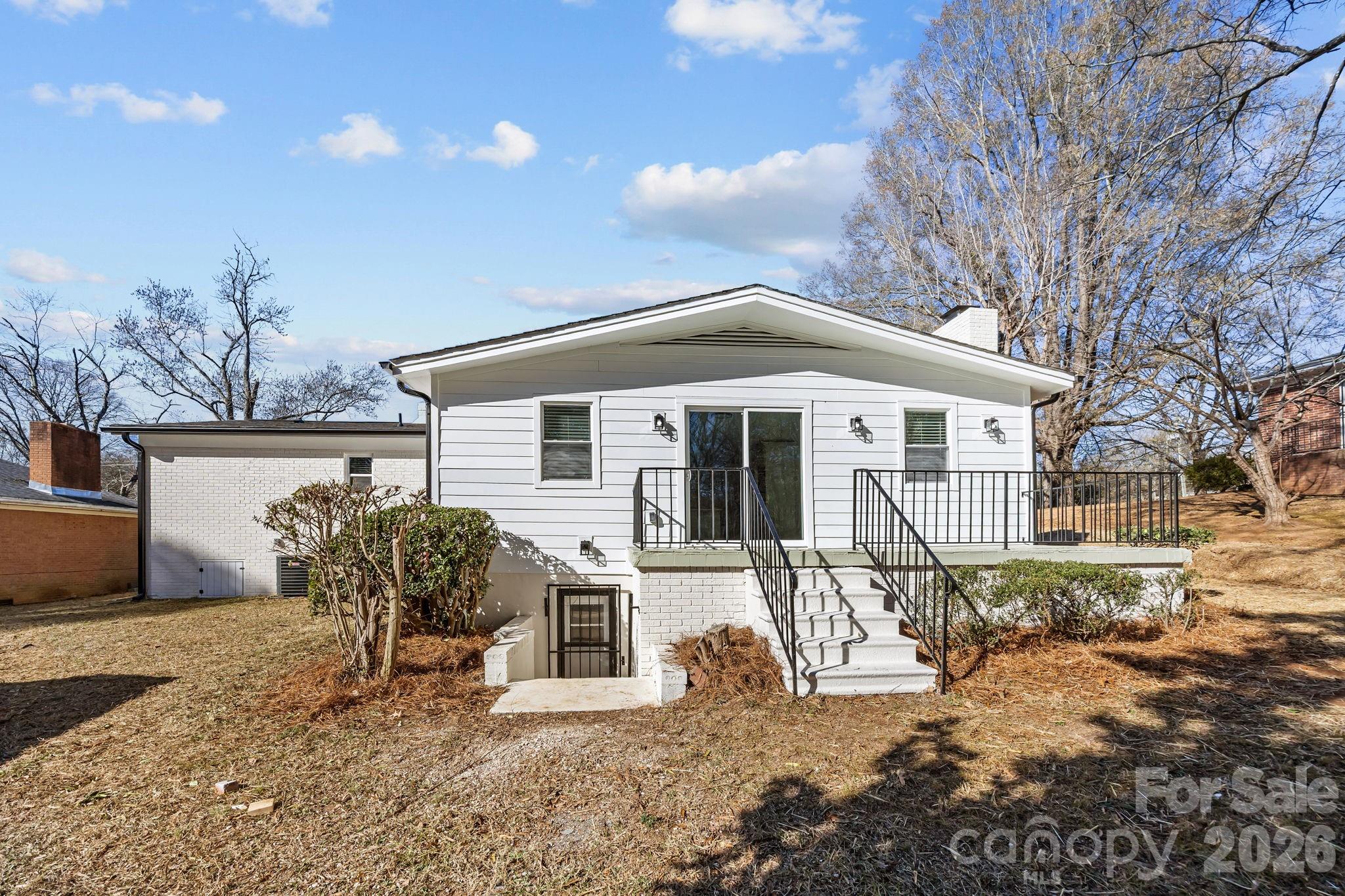 1204 Frederick Street — Shelby