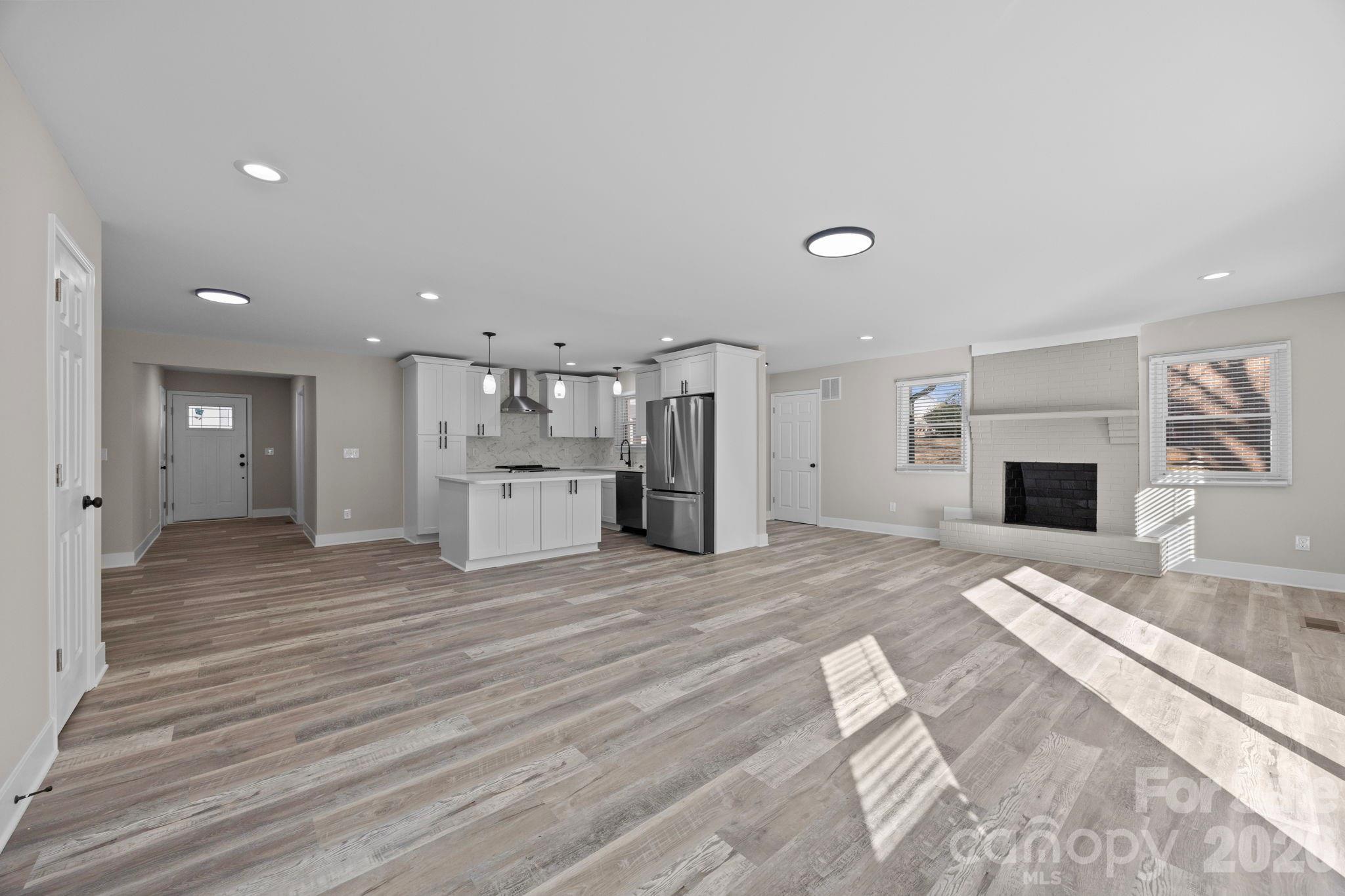 1204 Frederick Street — Shelby