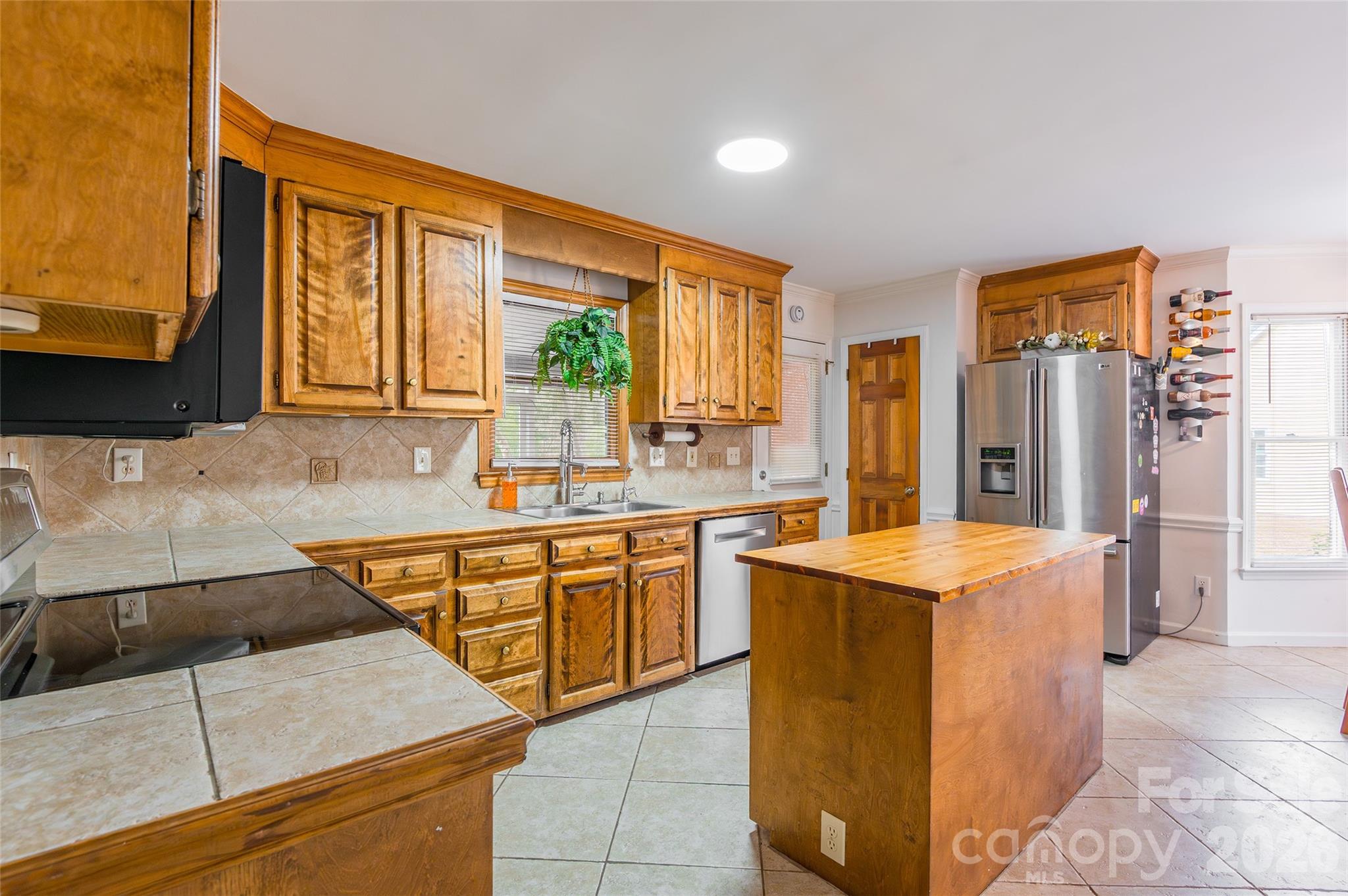 8230 Quail Hollow Drive — Harrisburg