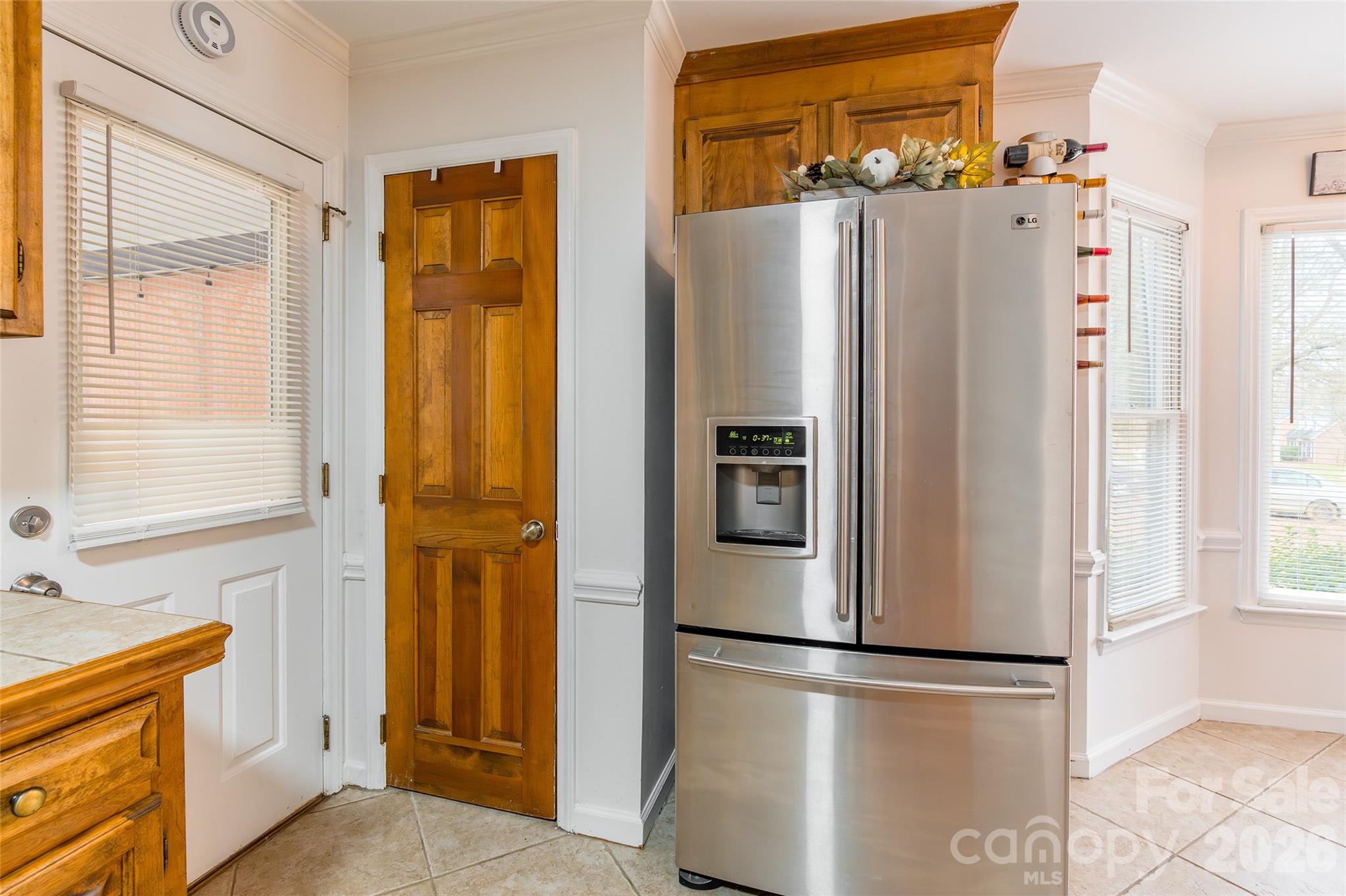 8230 Quail Hollow Drive — Harrisburg
