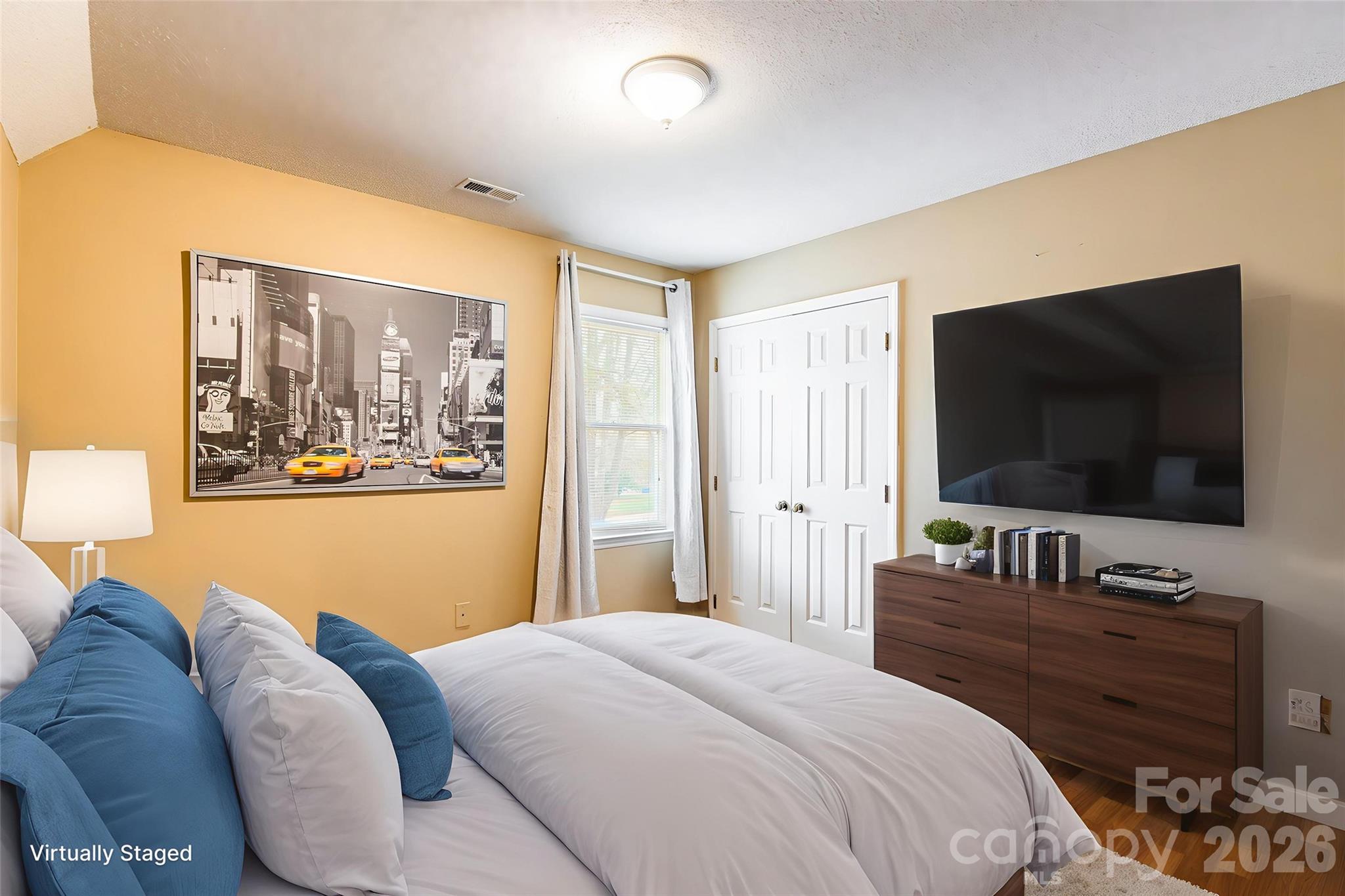 8230 Quail Hollow Drive — Harrisburg