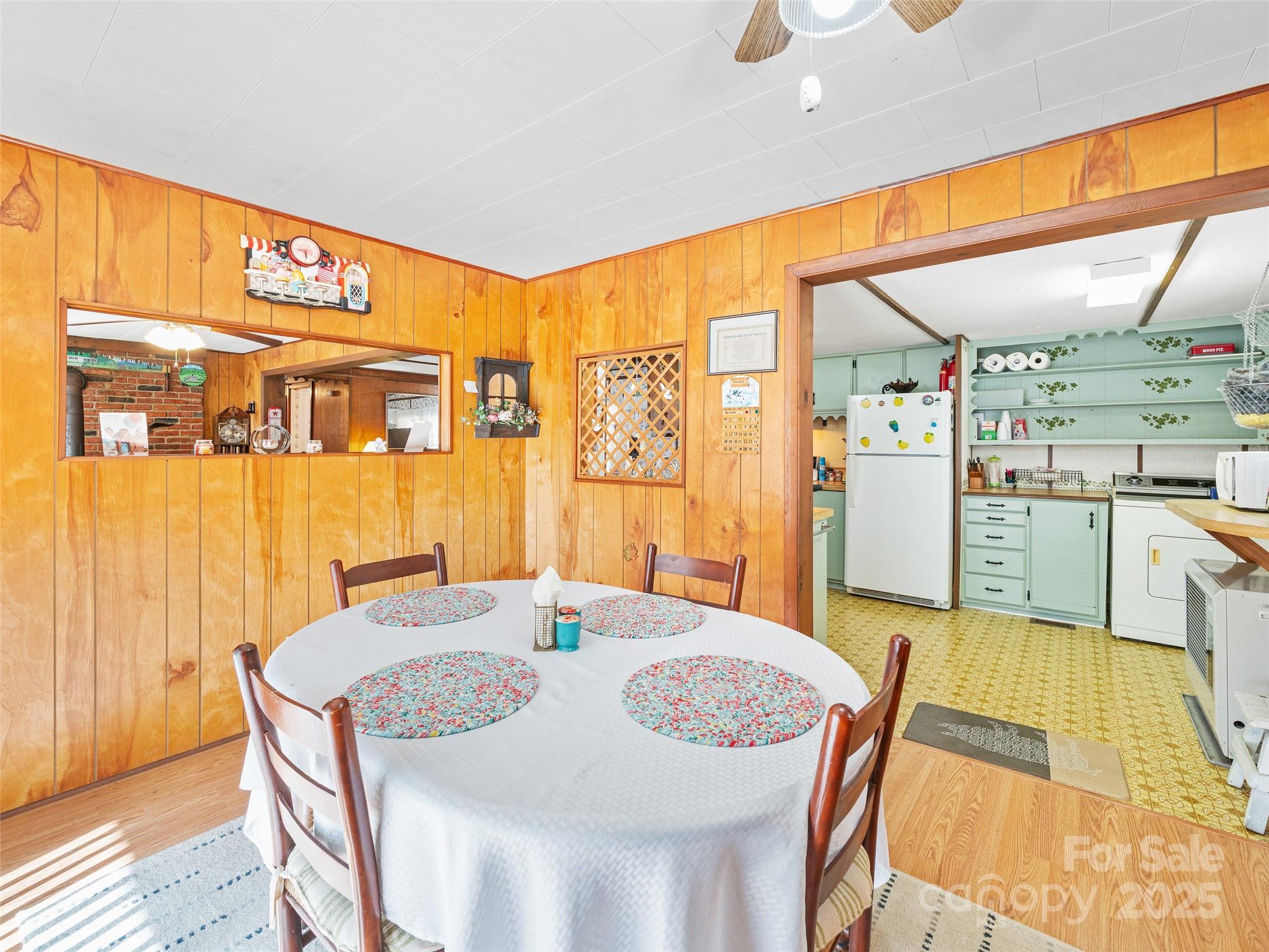 2850 Henson Creek Road — Newland