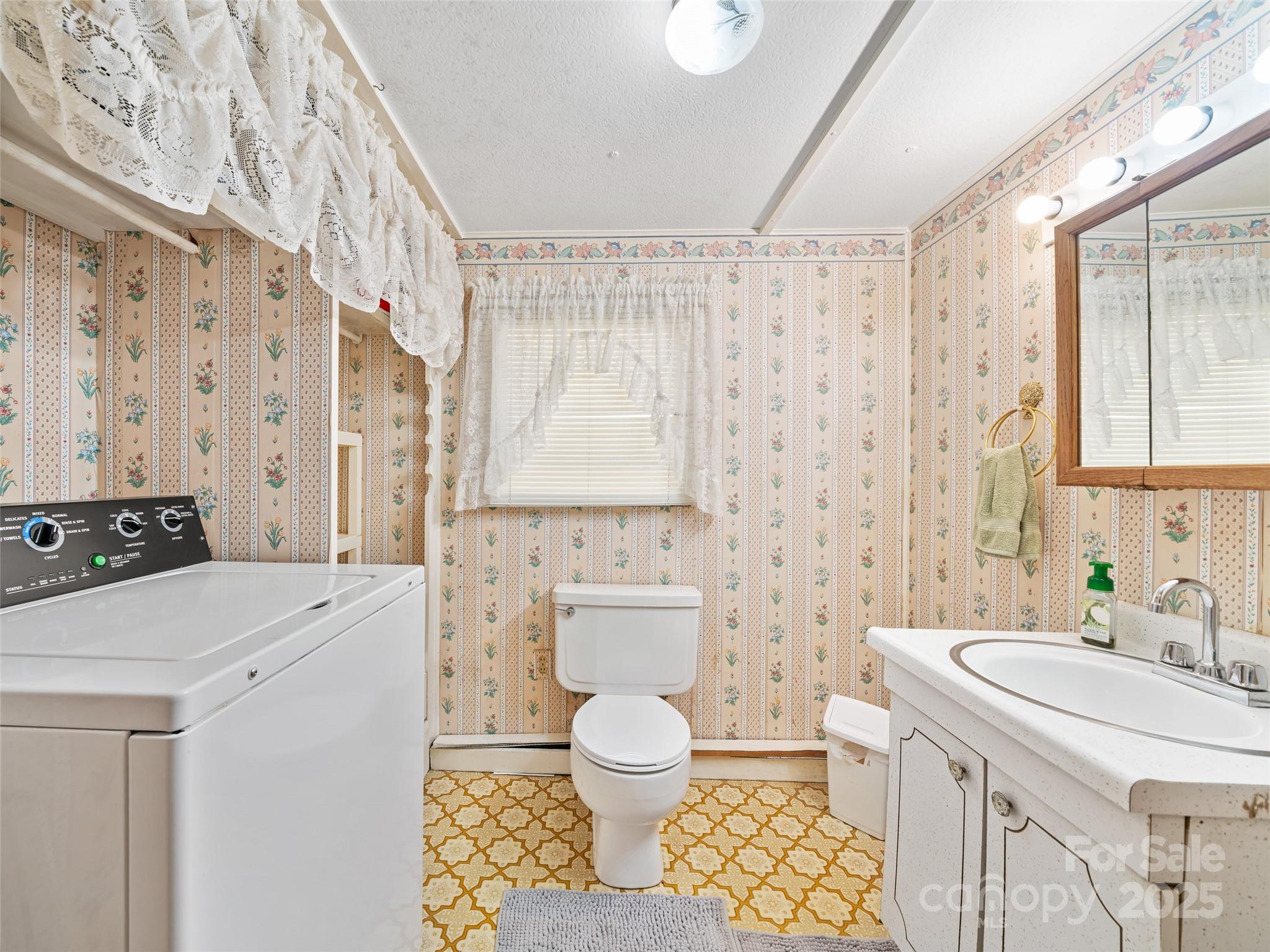 2850 Henson Creek Road — Newland
