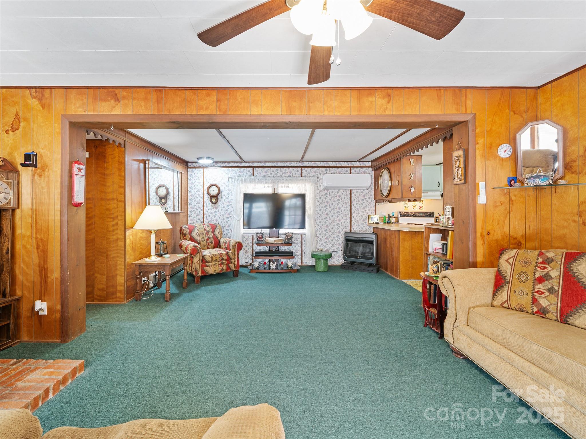 2850 Henson Creek Road — Newland