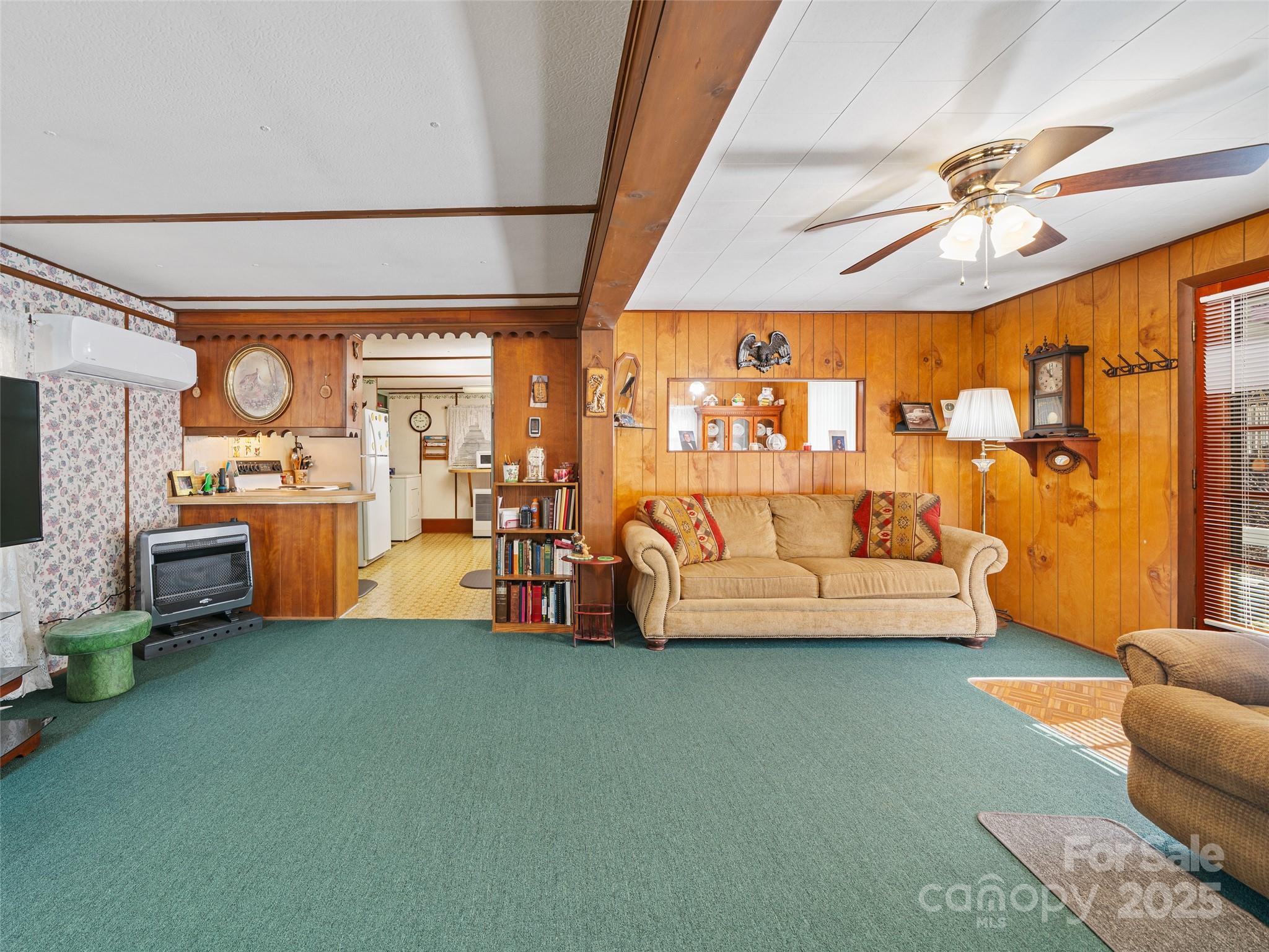 2850 Henson Creek Road — Newland