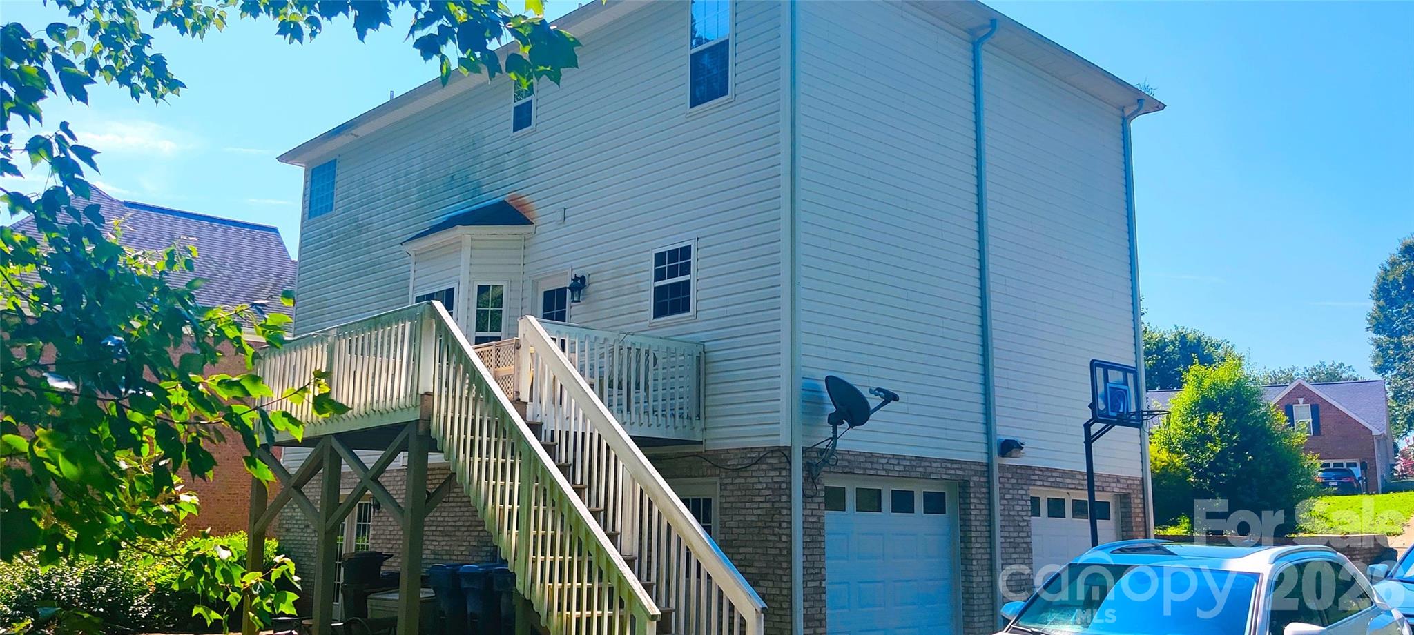 117 Lonetree Circle — Advance