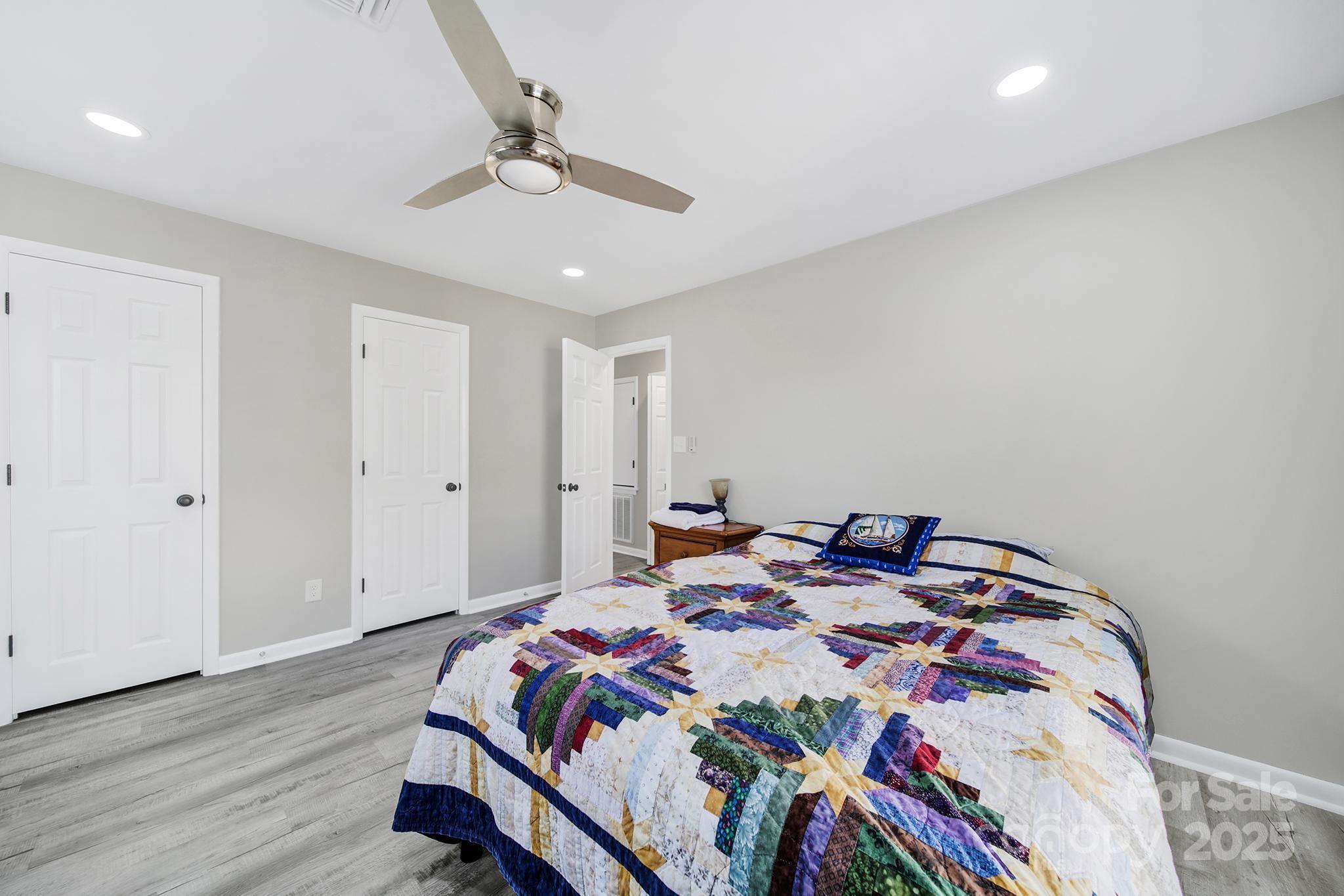 7340 Lakefront Drive #12 — Charlotte