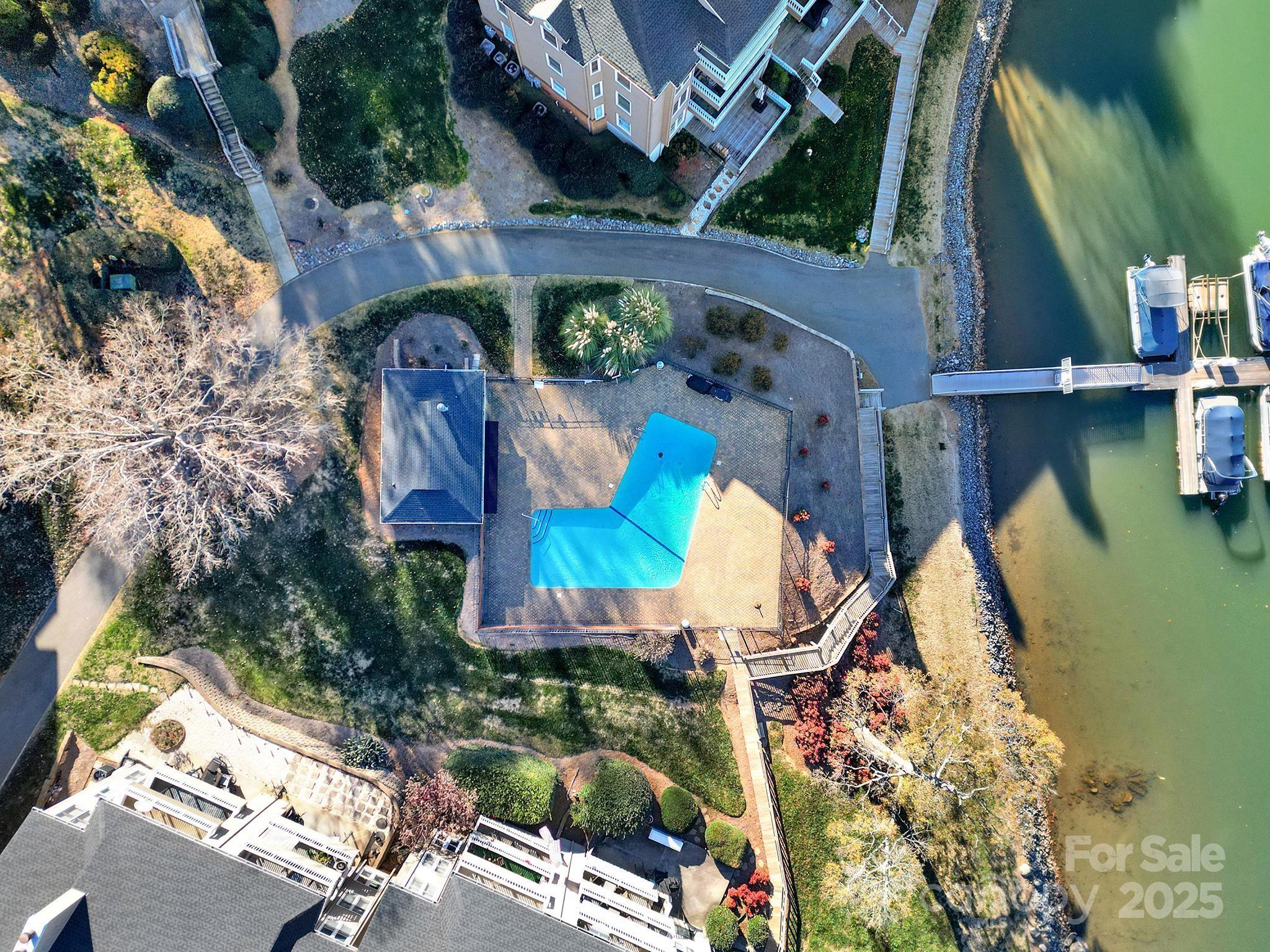 7340 Lakefront Drive #12 — Charlotte