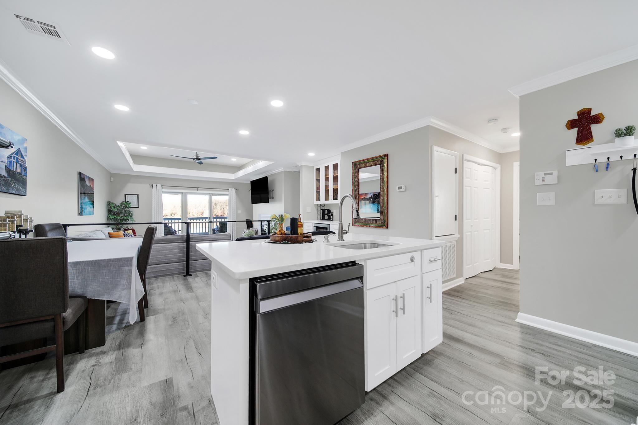 7340 Lakefront Drive #12 — Charlotte